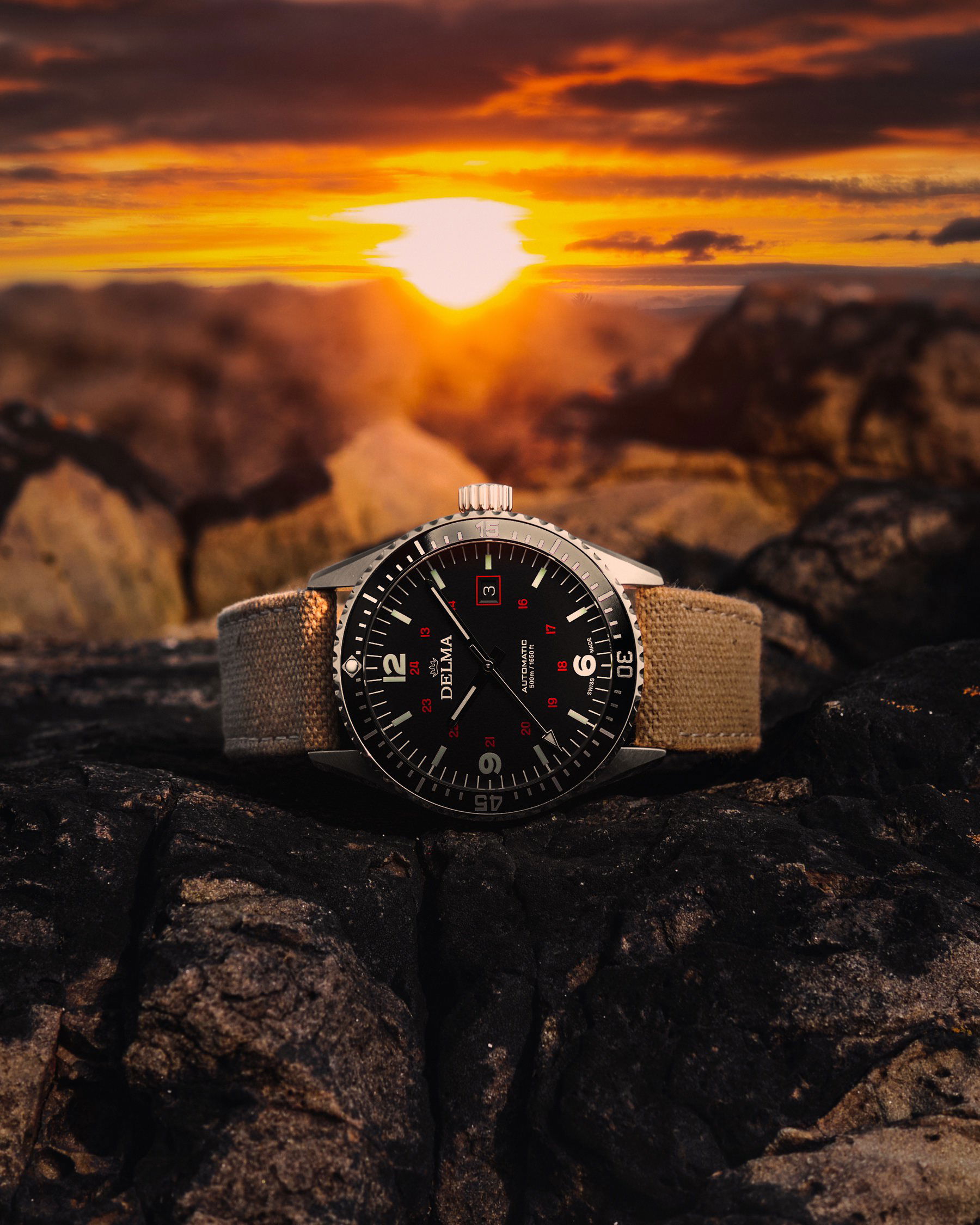 Delma Cayman Field Automatic - View 3