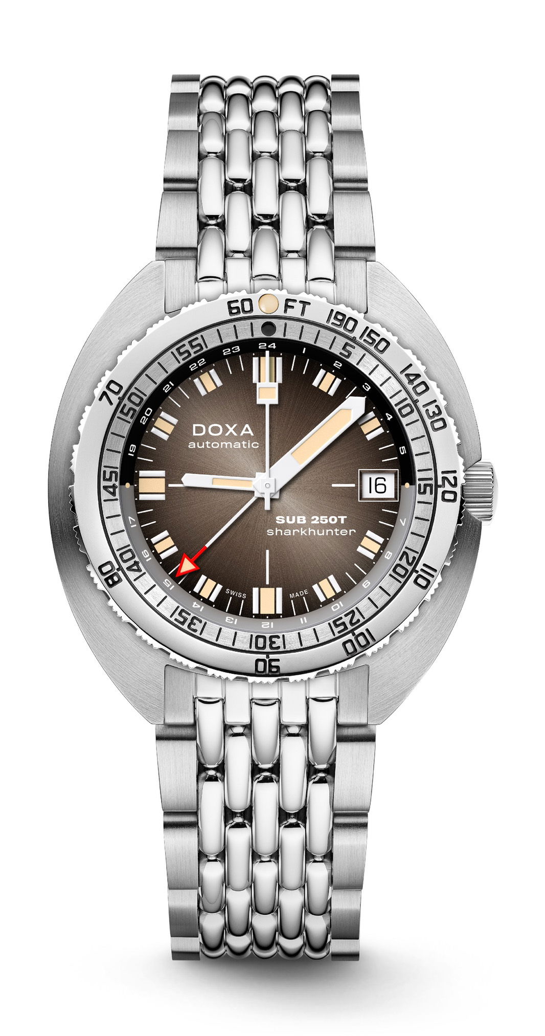 Doxa SUB 250T GMT Sharkhunter Vintage luxury timepiece - detailed view