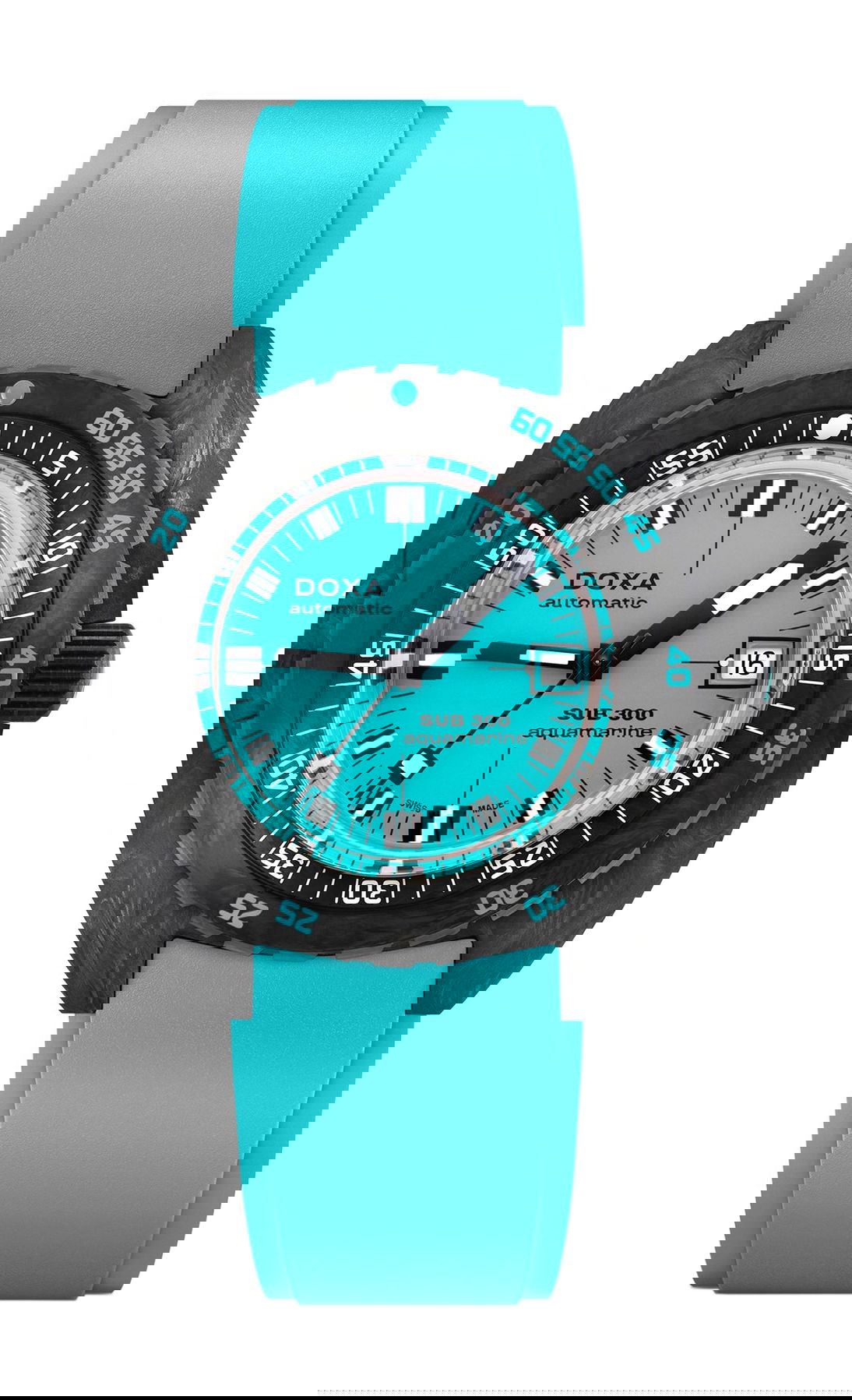 Doxa SUB 300 Carbon Aquamarine luxury timepiece - detailed view