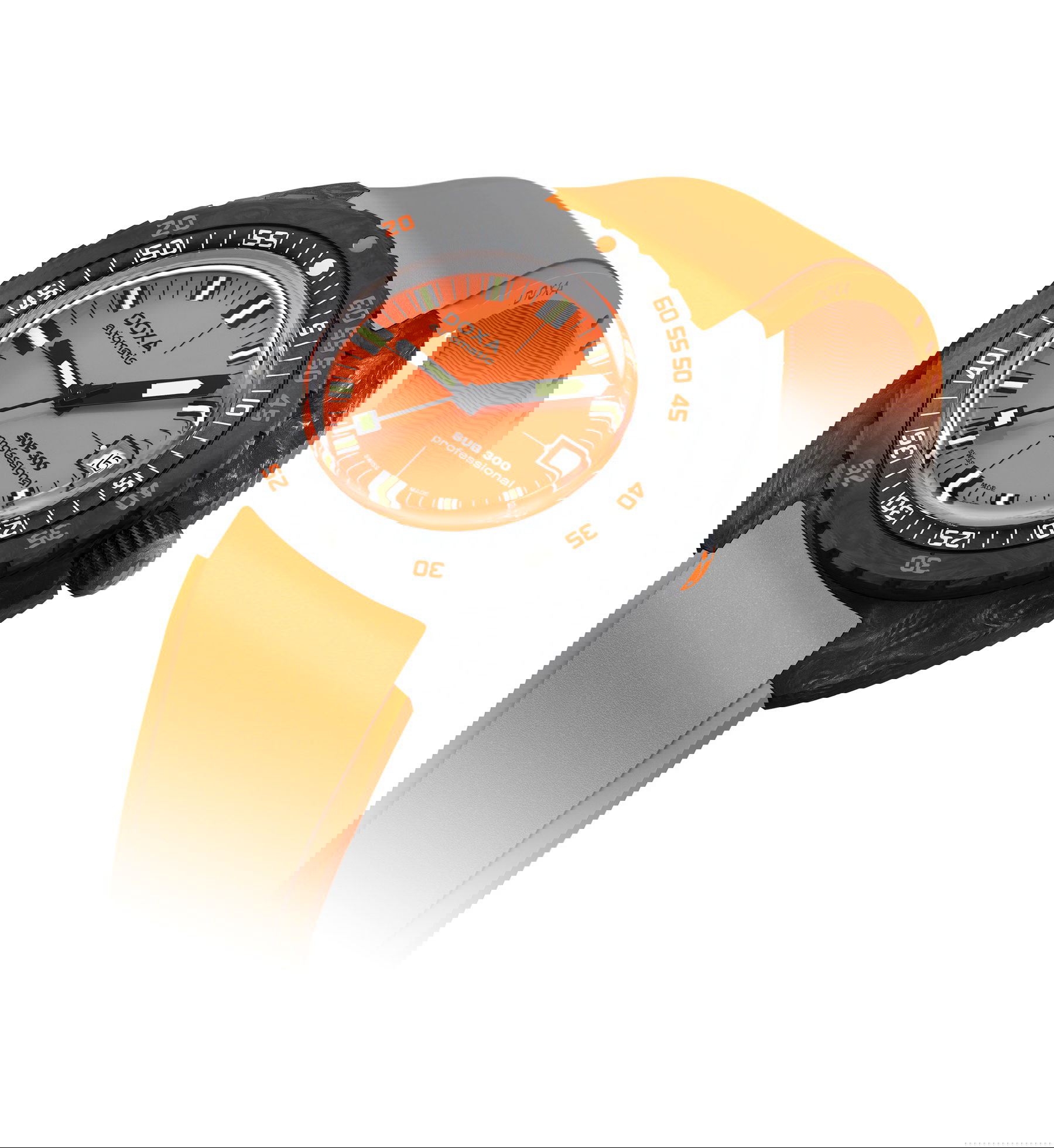 Doxa SUB 300 Carbon Professional - View 3