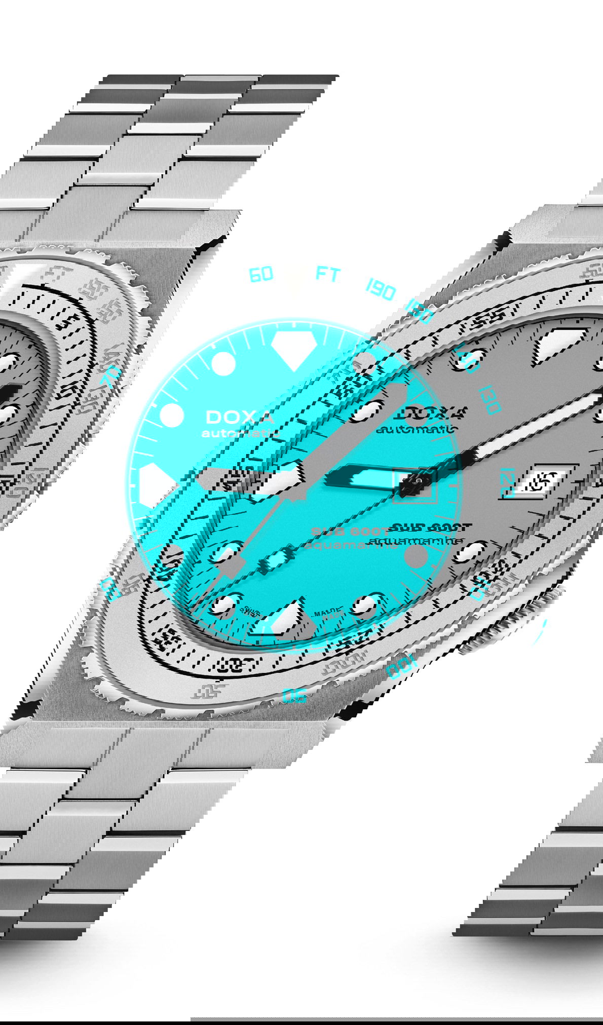 Doxa SUB 600T Aquamarine luxury timepiece - detailed view