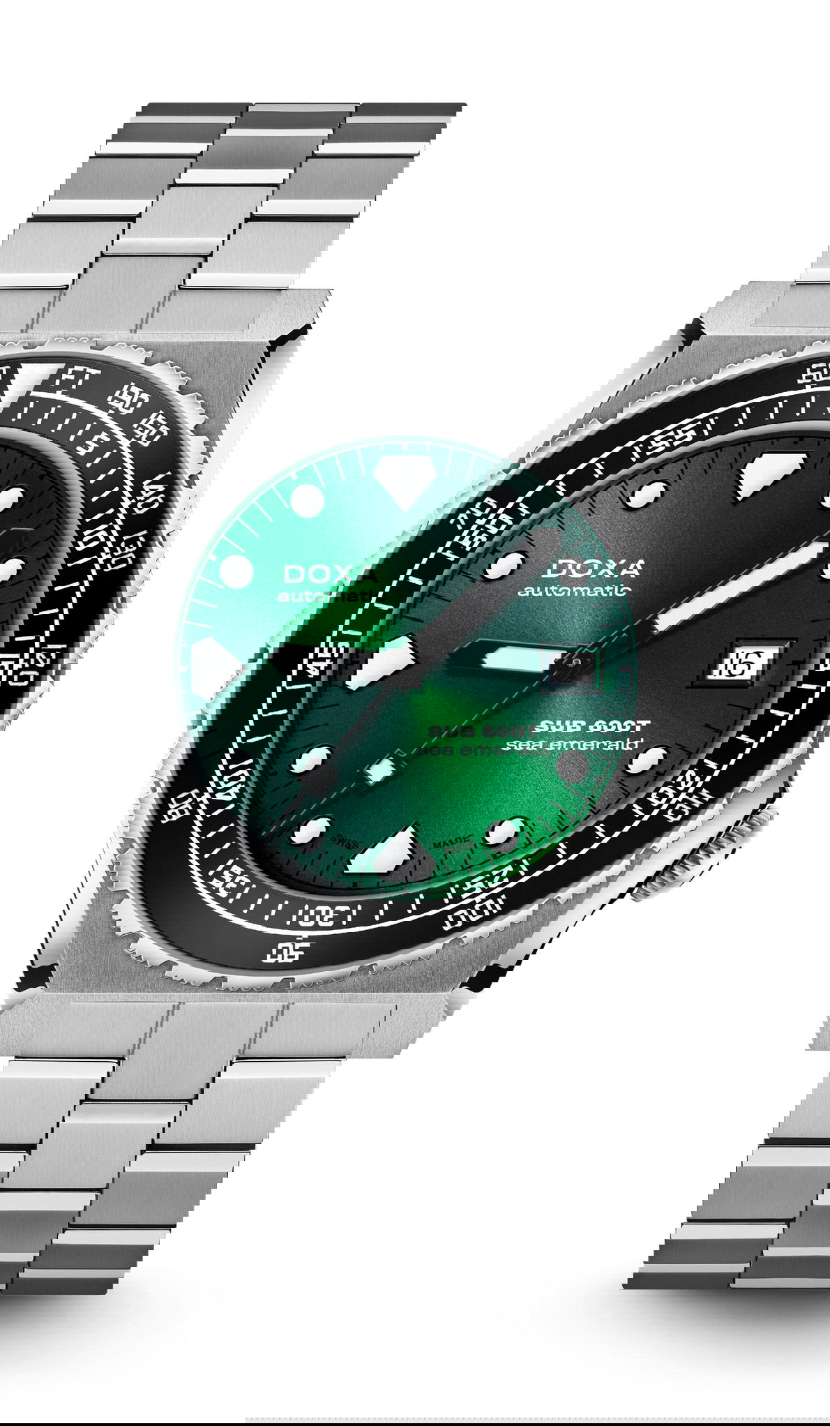 Doxa SUB 600T Sea Emerald Ceramic Bezel luxury timepiece - detailed view