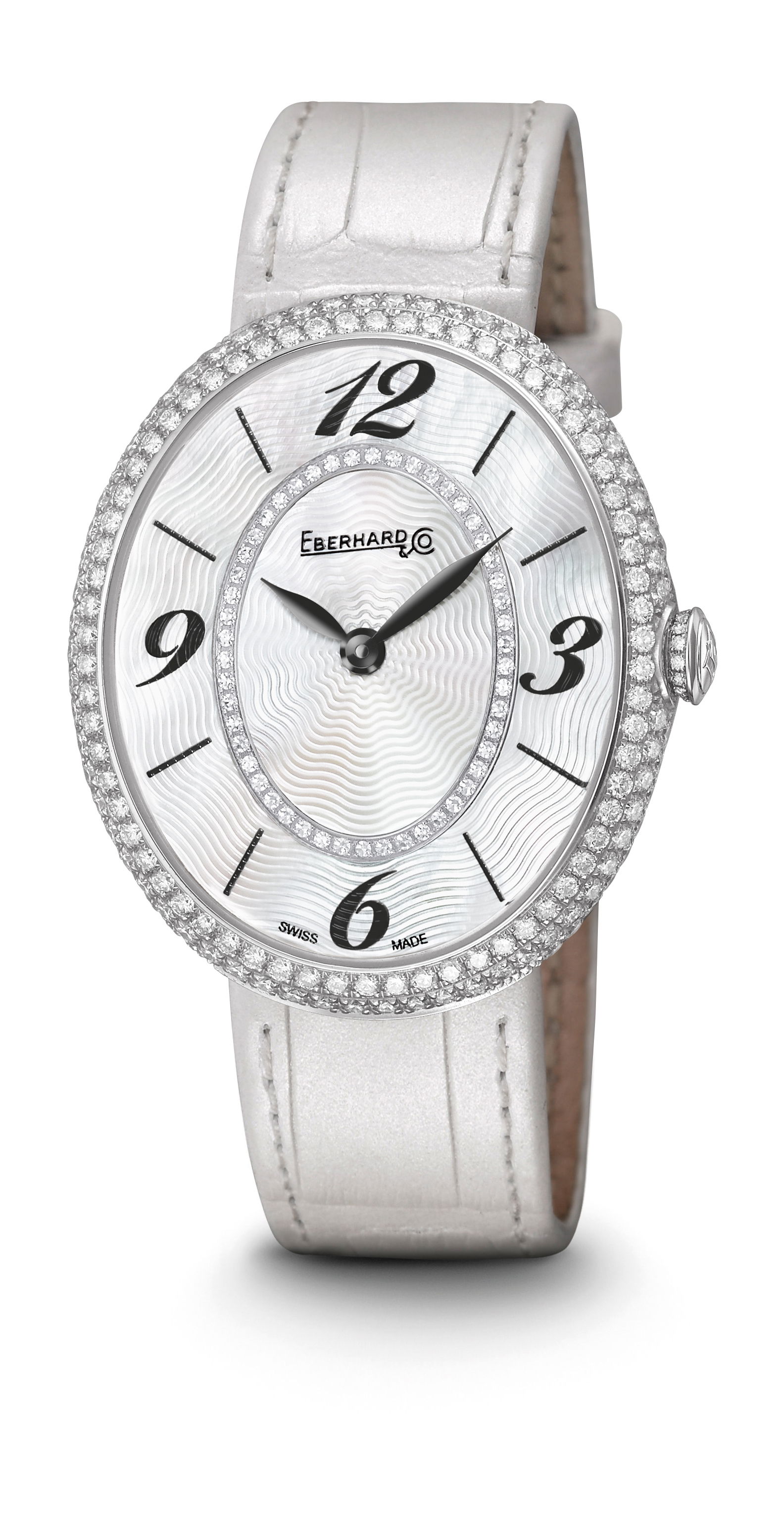 Eberhard & Co Gilda Grand Pavé luxury timepiece - detailed view