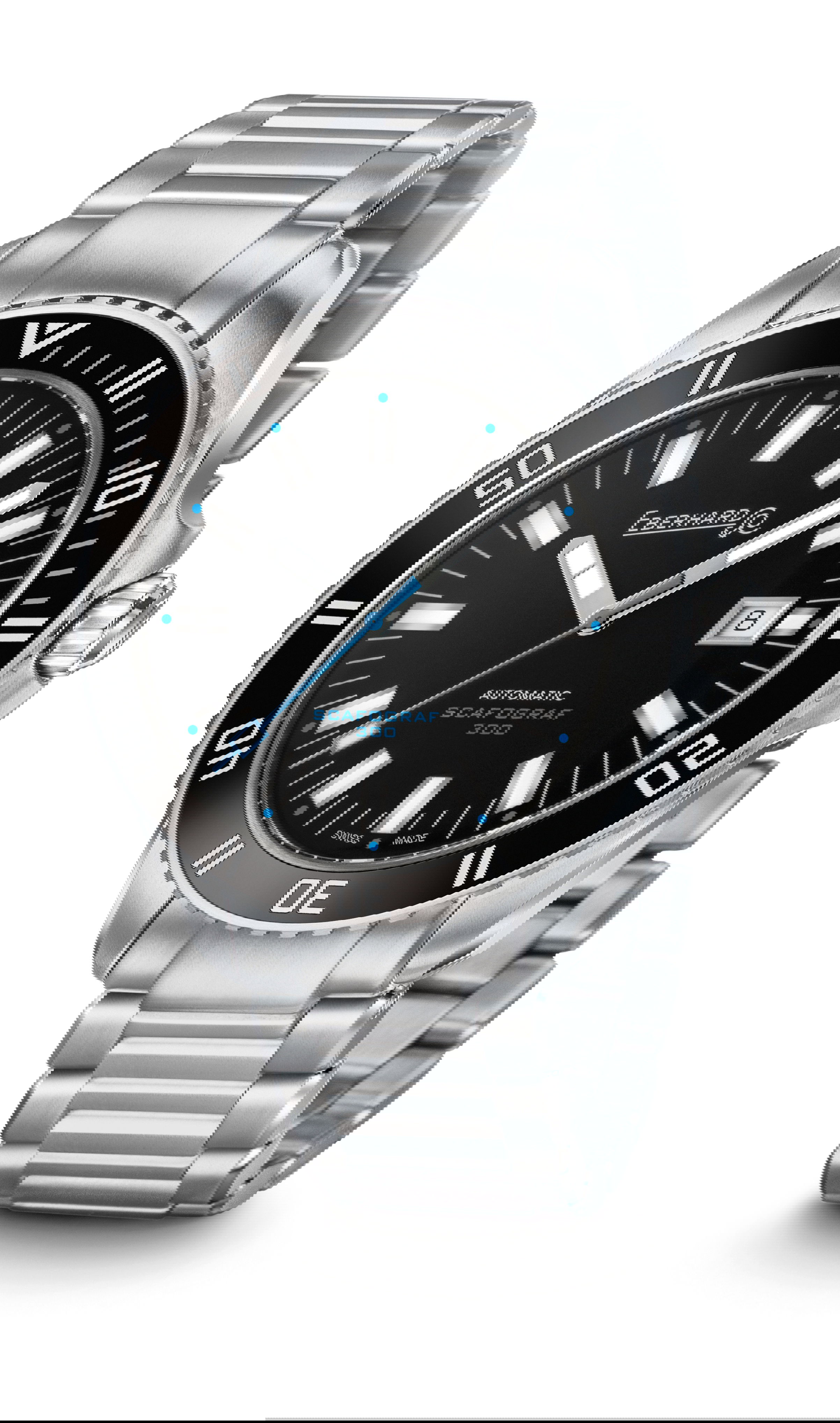 Eberhard & Co Scafograf 300 luxury timepiece - detailed view