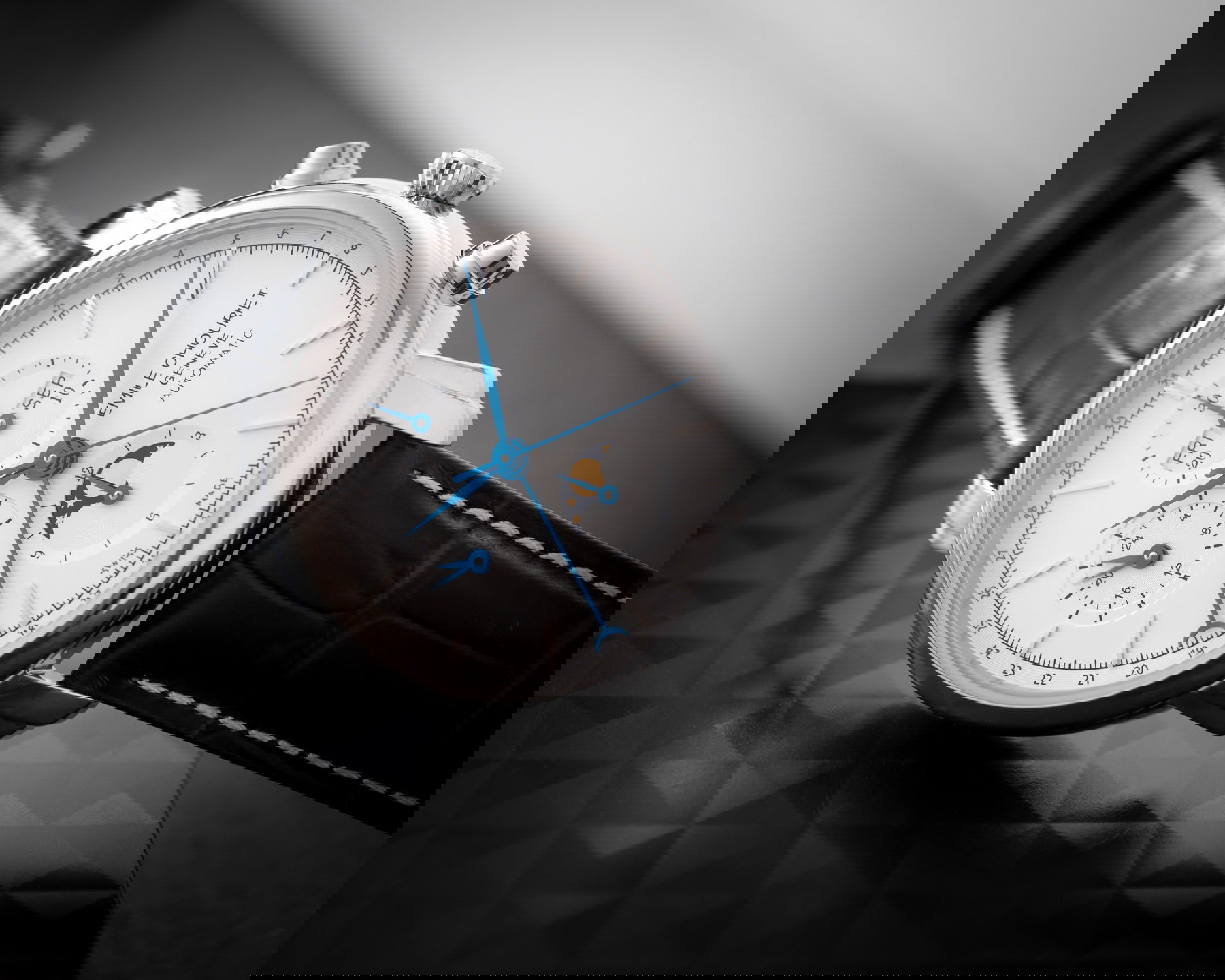 Emile Chouriet Lac Léman Calendar Chronograph - View 2