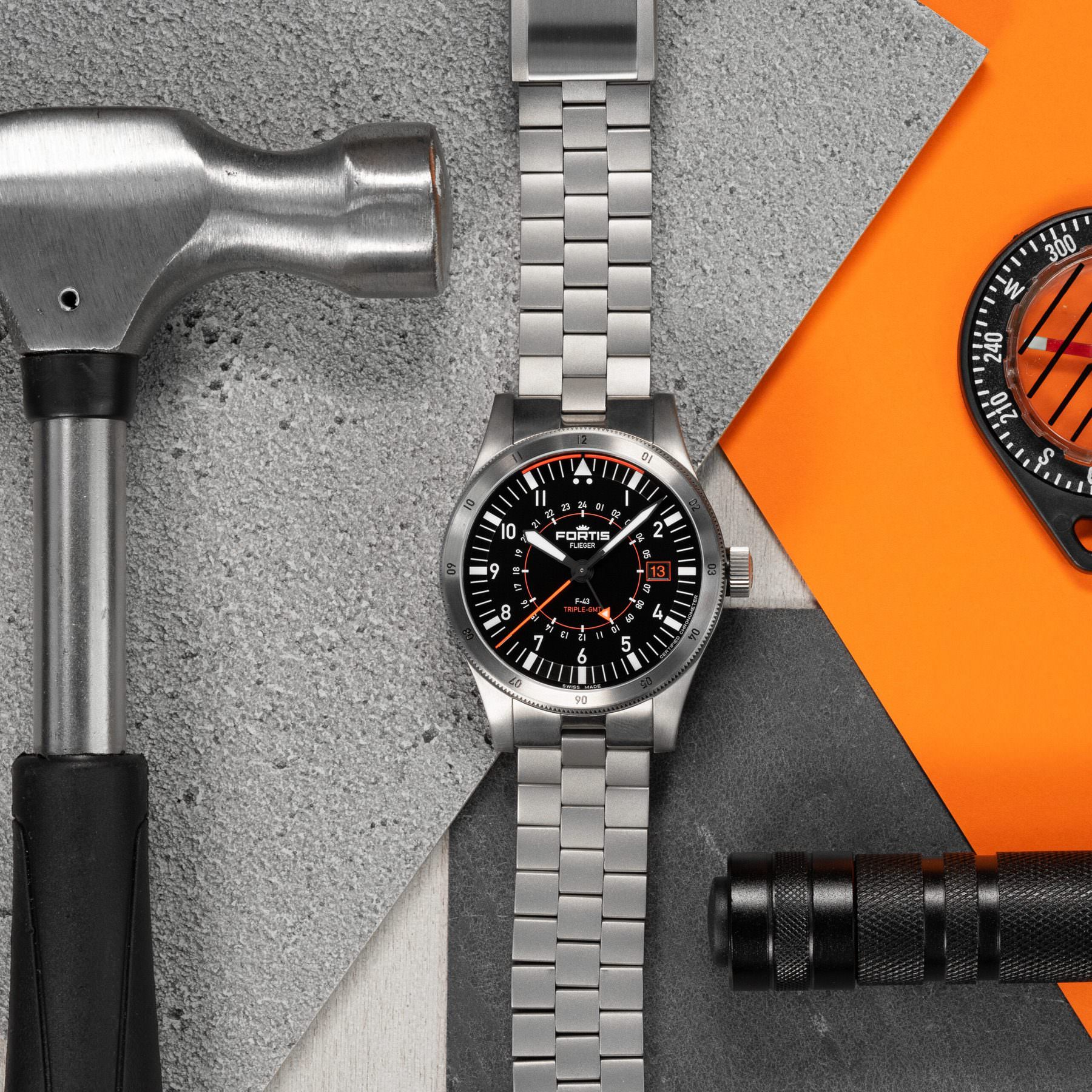 Fortis Flieger F-43 Triple-GMT - View 2