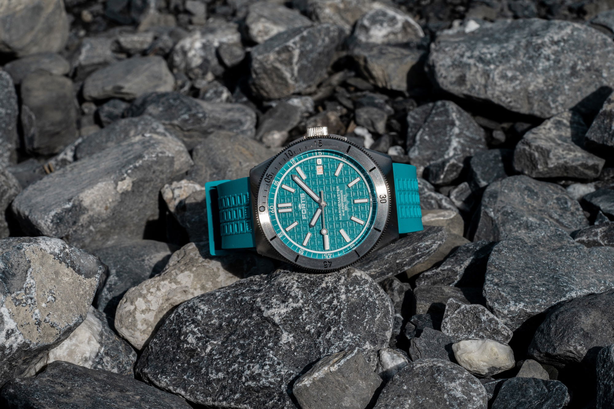 Fortis Marinemaster M-40 Serenity Blue - View 3