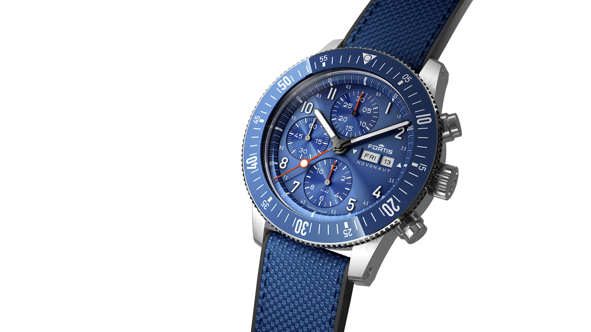 Fortis Novonaut N-42 Blue Edition - View 2
