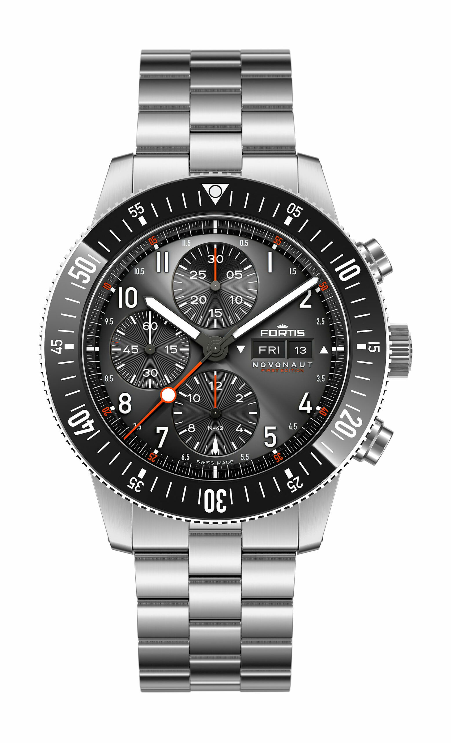 Fortis Novonaut N-42 First Edition luxury timepiece - detailed view