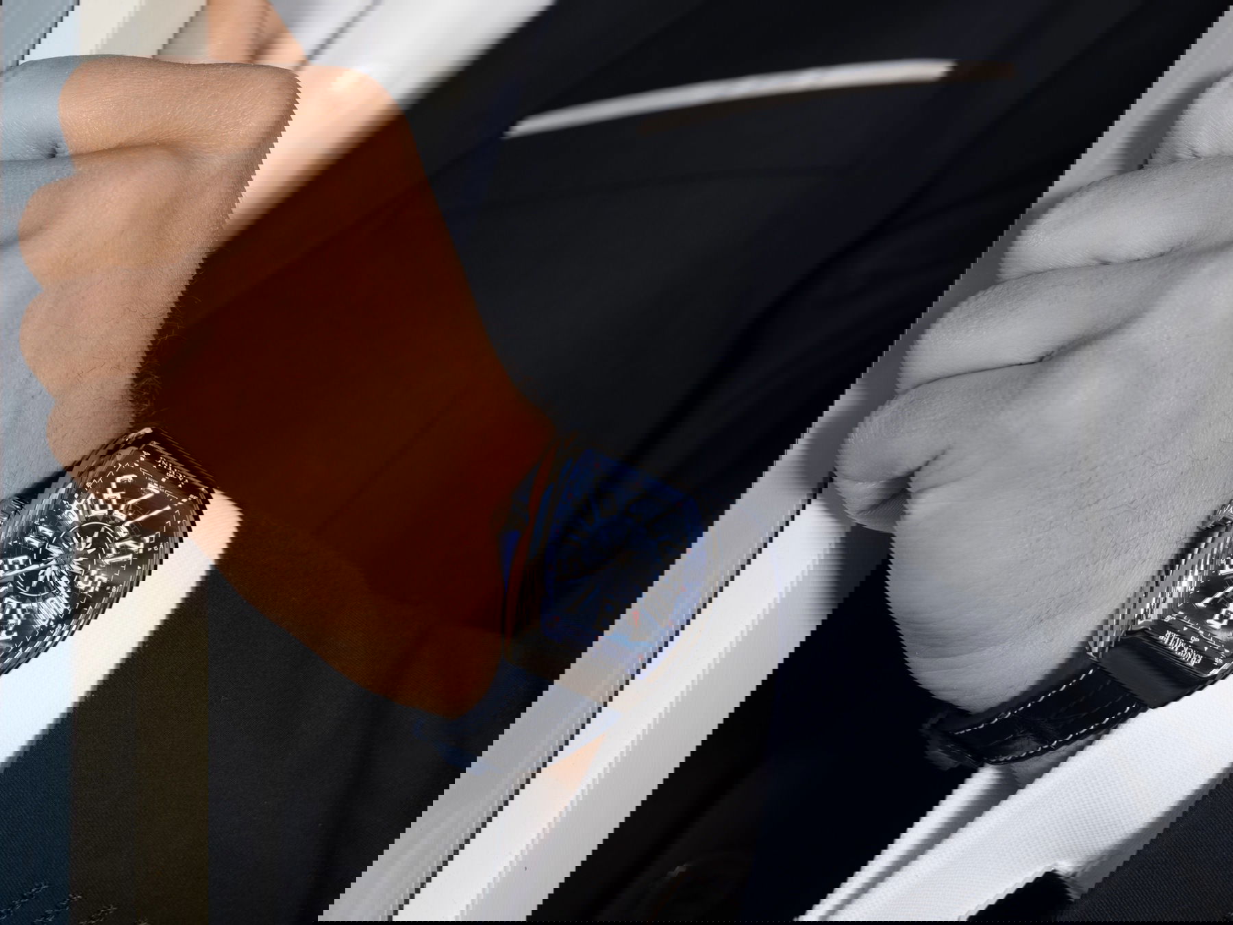 Franck Muller Vanguard Yachting Crazy Hours - View 2