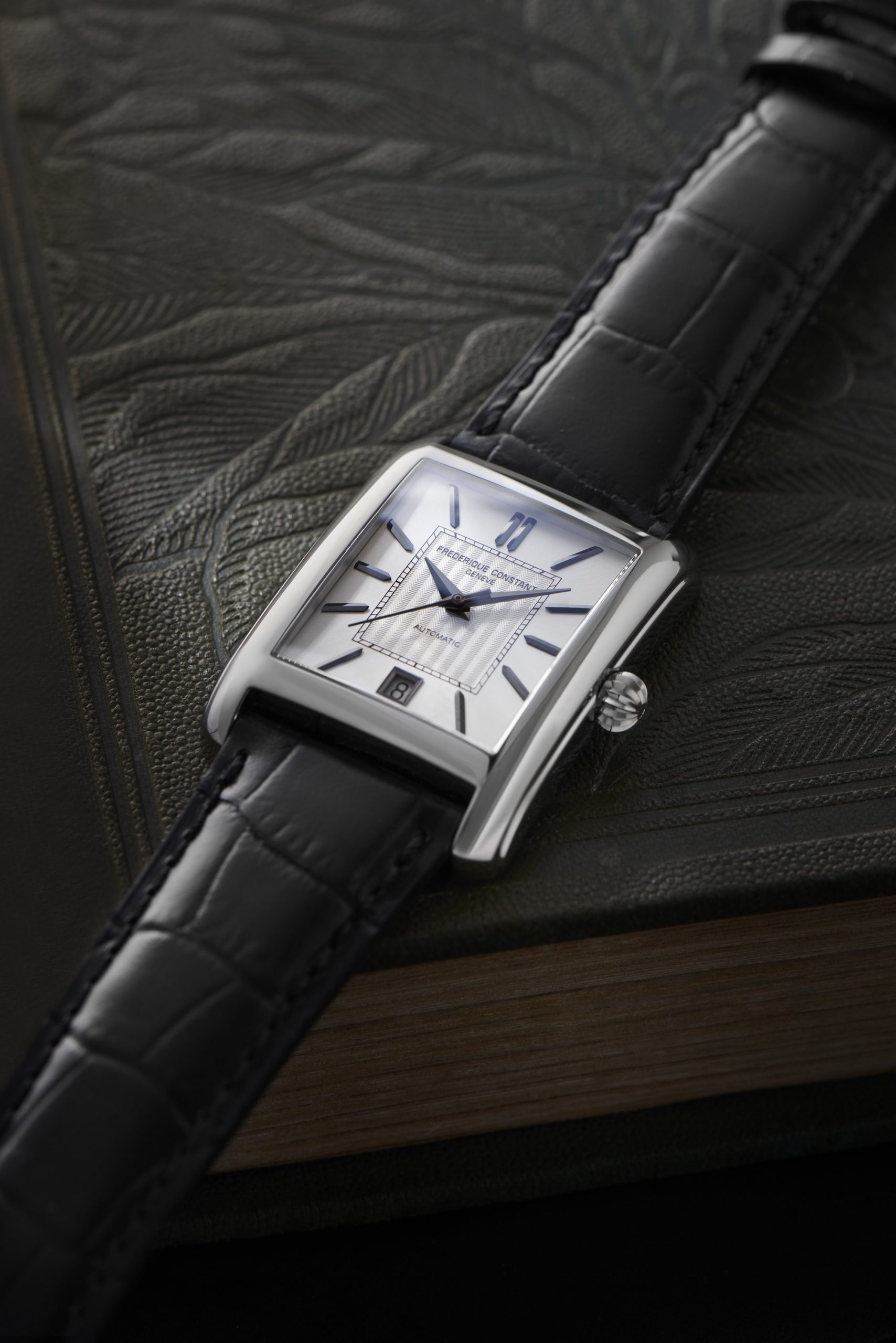 Frederique Constant Classics Carrée Automatic - View 3