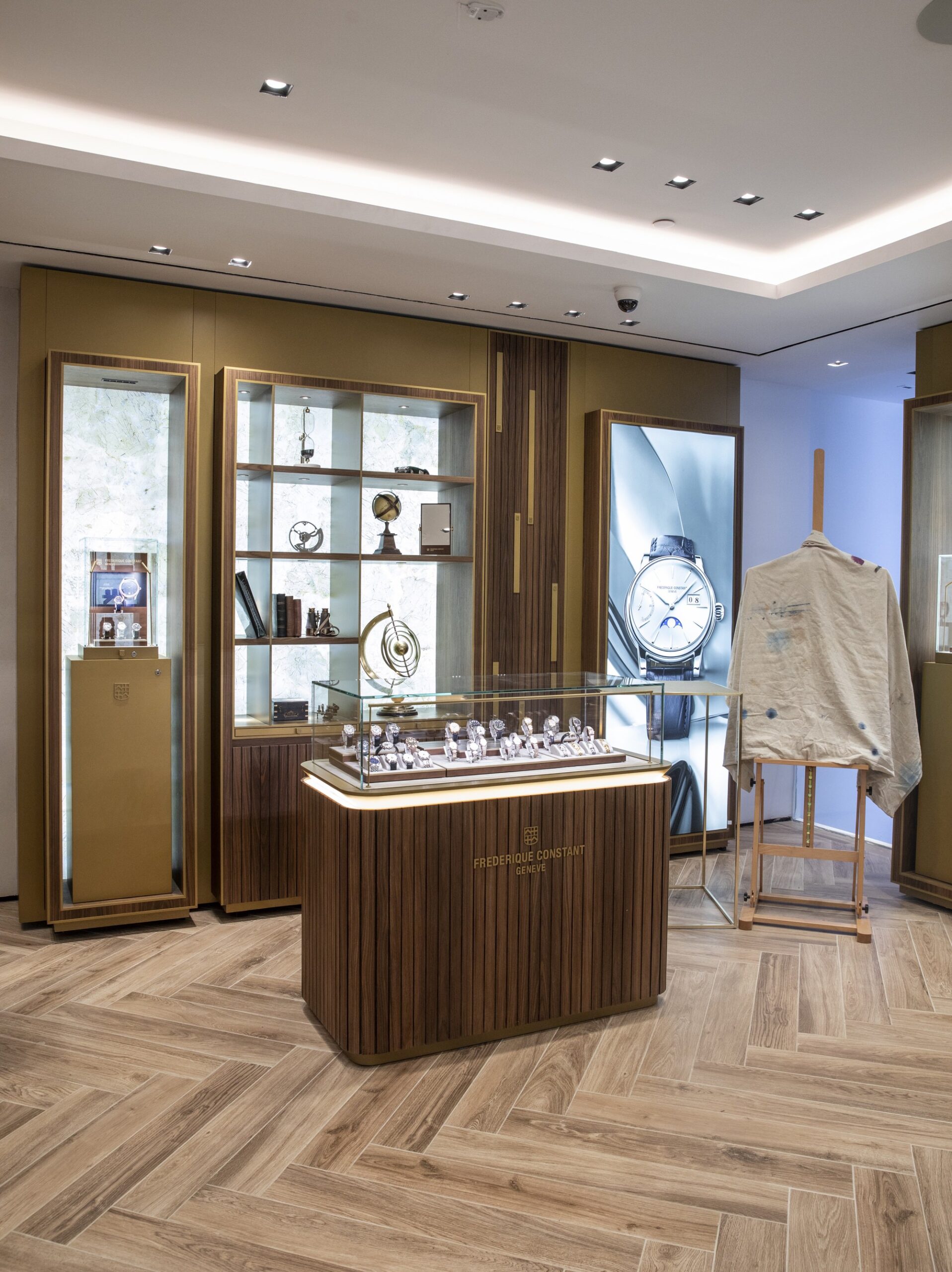 Frederique Constant Highlife Tourbillon Perpetual Calendar Manufacture - View 2