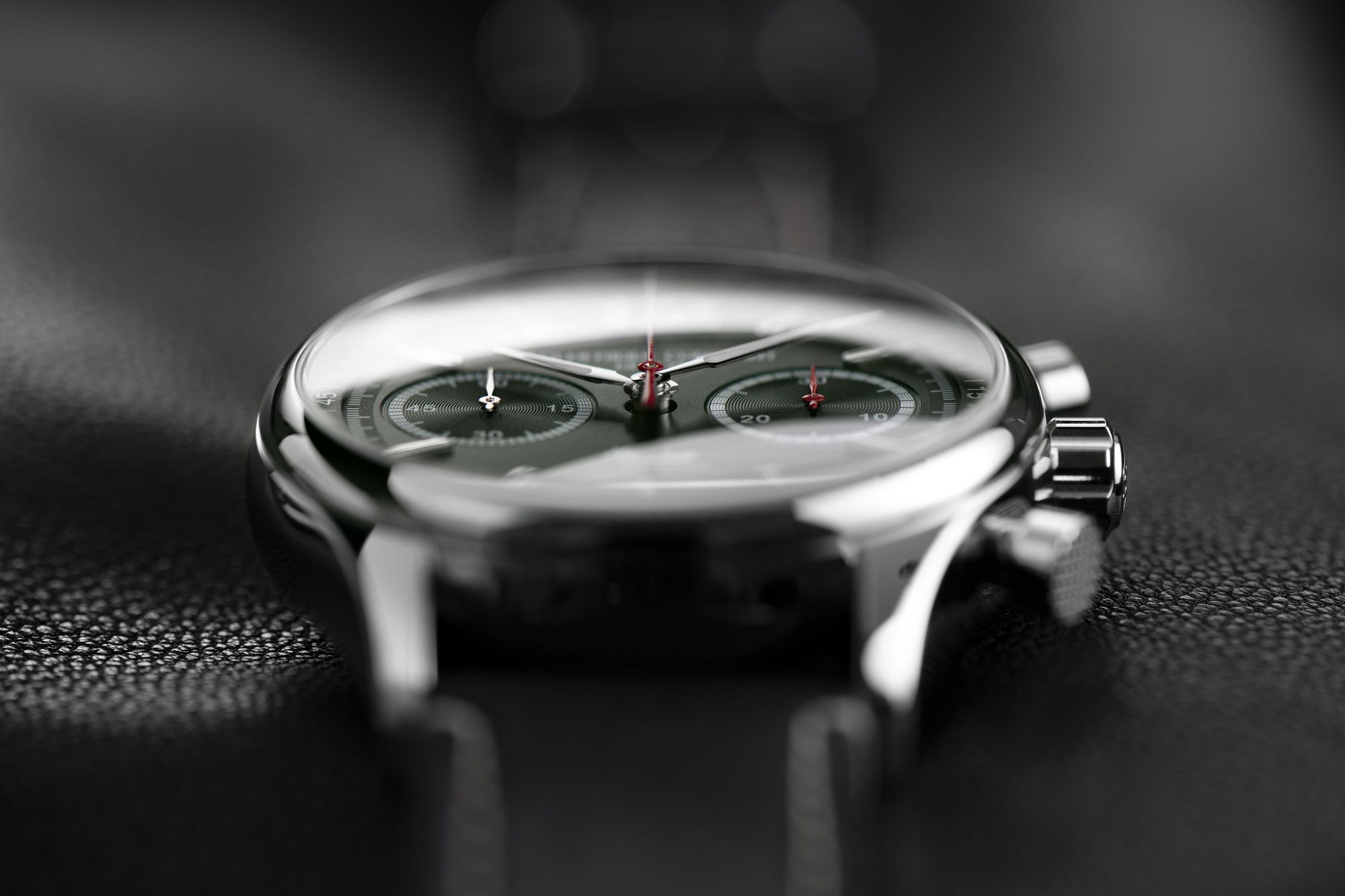 Frederique Constant Classics Vintage Rally Healey Chronograph Automatic - View 3