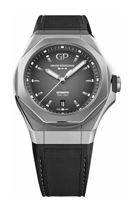 Girard-Perregaux Laureato Absolute Ti 230 luxury timepiece - detailed view