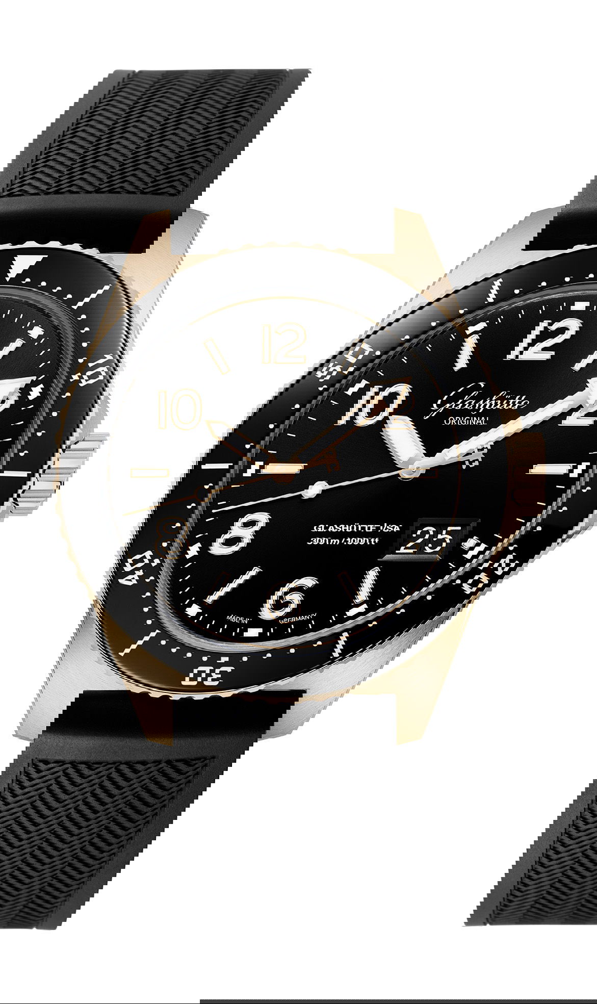 Glashütte Original SeaQ Panorama Date Red Gold luxury timepiece - detailed view