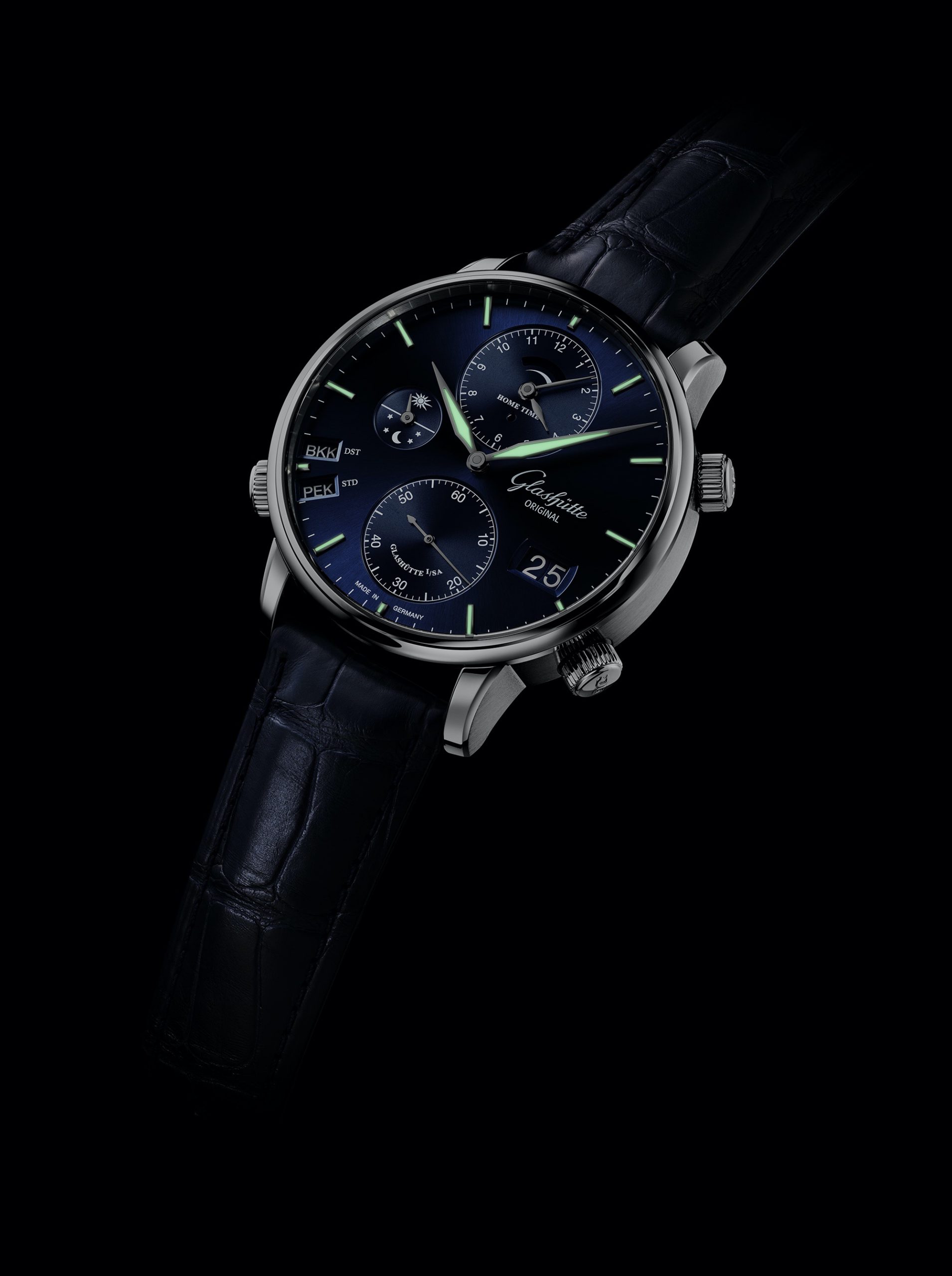 Glashütte Original Senator Cosmopolite - View 2