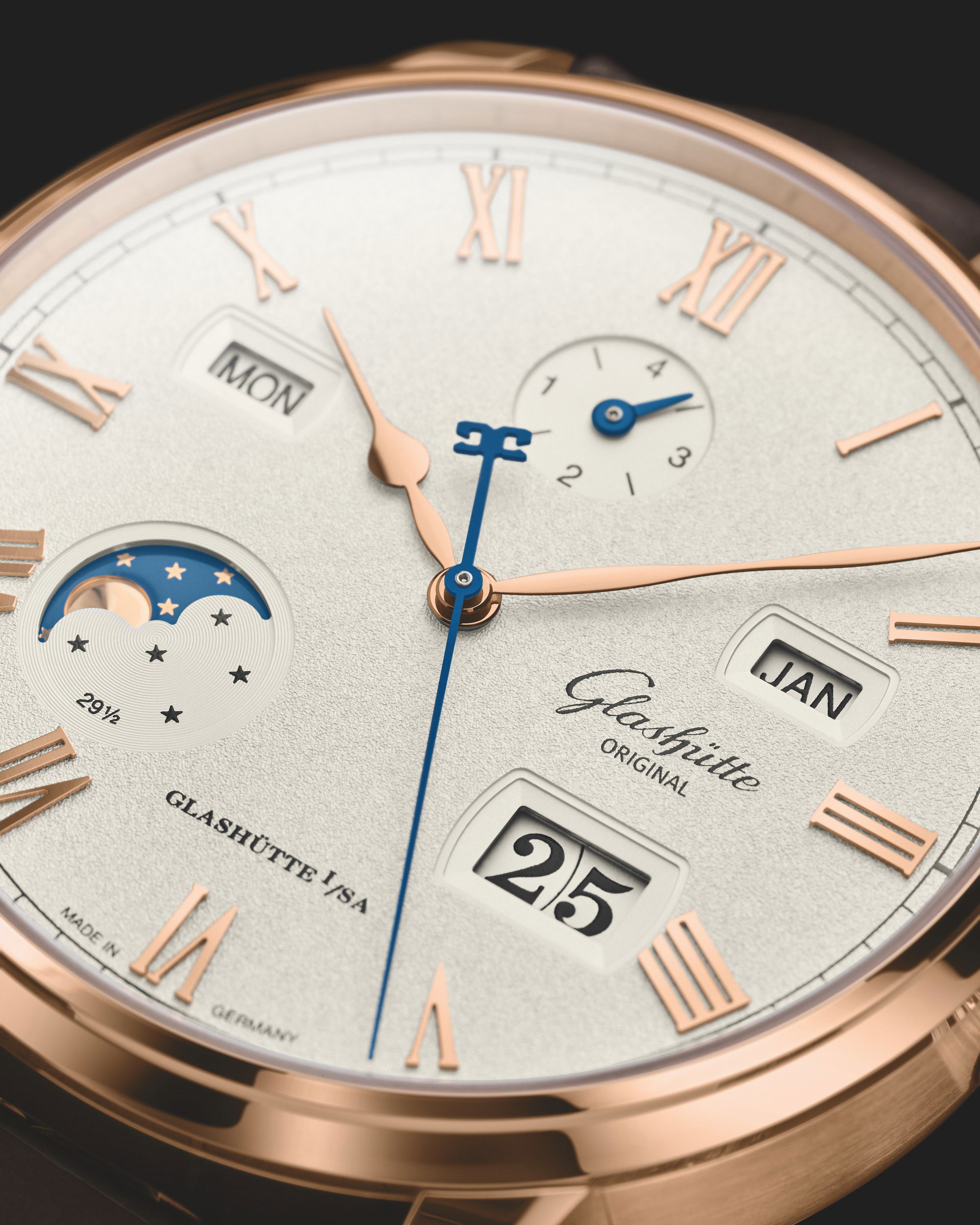 Glashütte Original Senator Excellence Perpetual Calendar - View 3