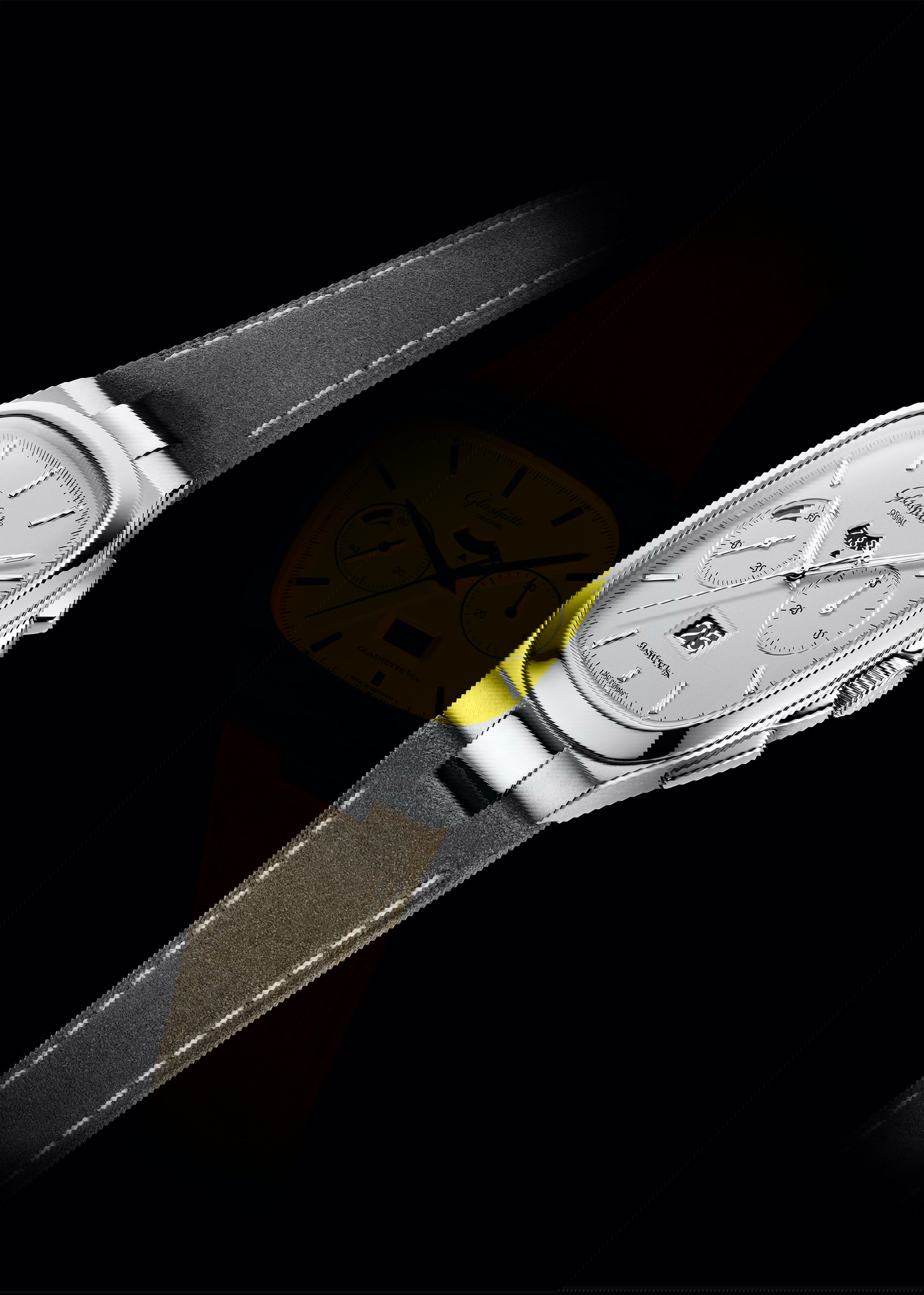 Glashütte Original Seventies Chronograph Panorama Date - View 2