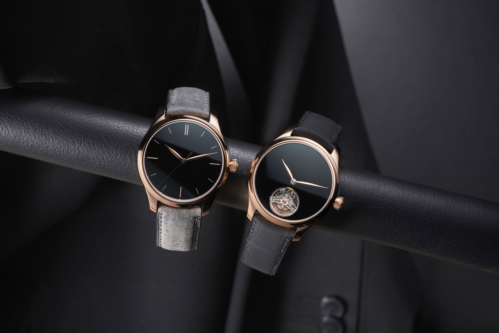 H. Moser & Cie Endeavour Centre Seconds Vantablack® - View 3