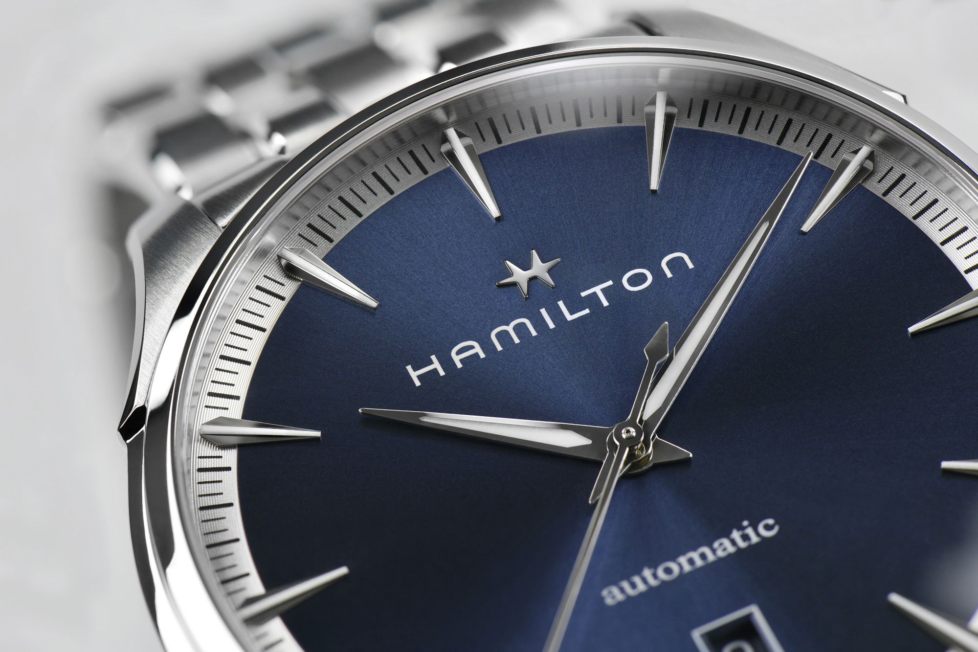 Hamilton Jazzmaster Auto - View 3