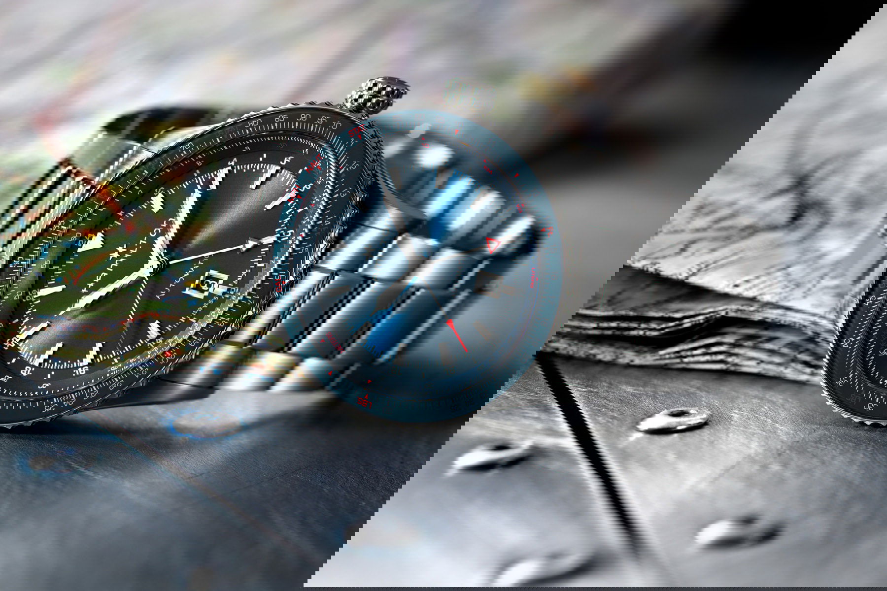 Hamilton Khaki Aviation Converter GMT Auto - View 2