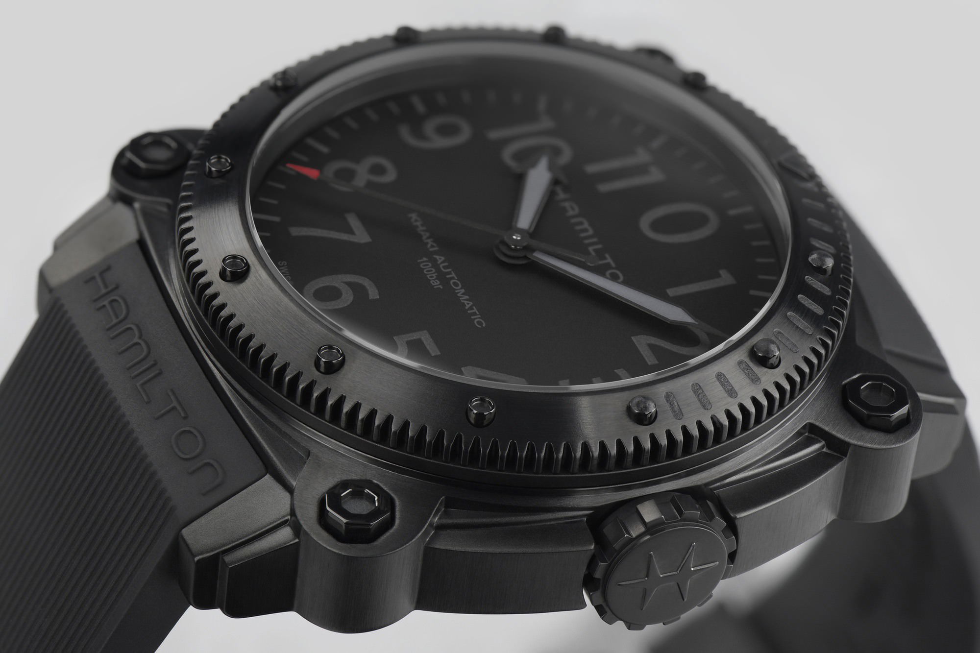 Hamilton Khaki Navy Belowzero Auto Limited Edition - View 3