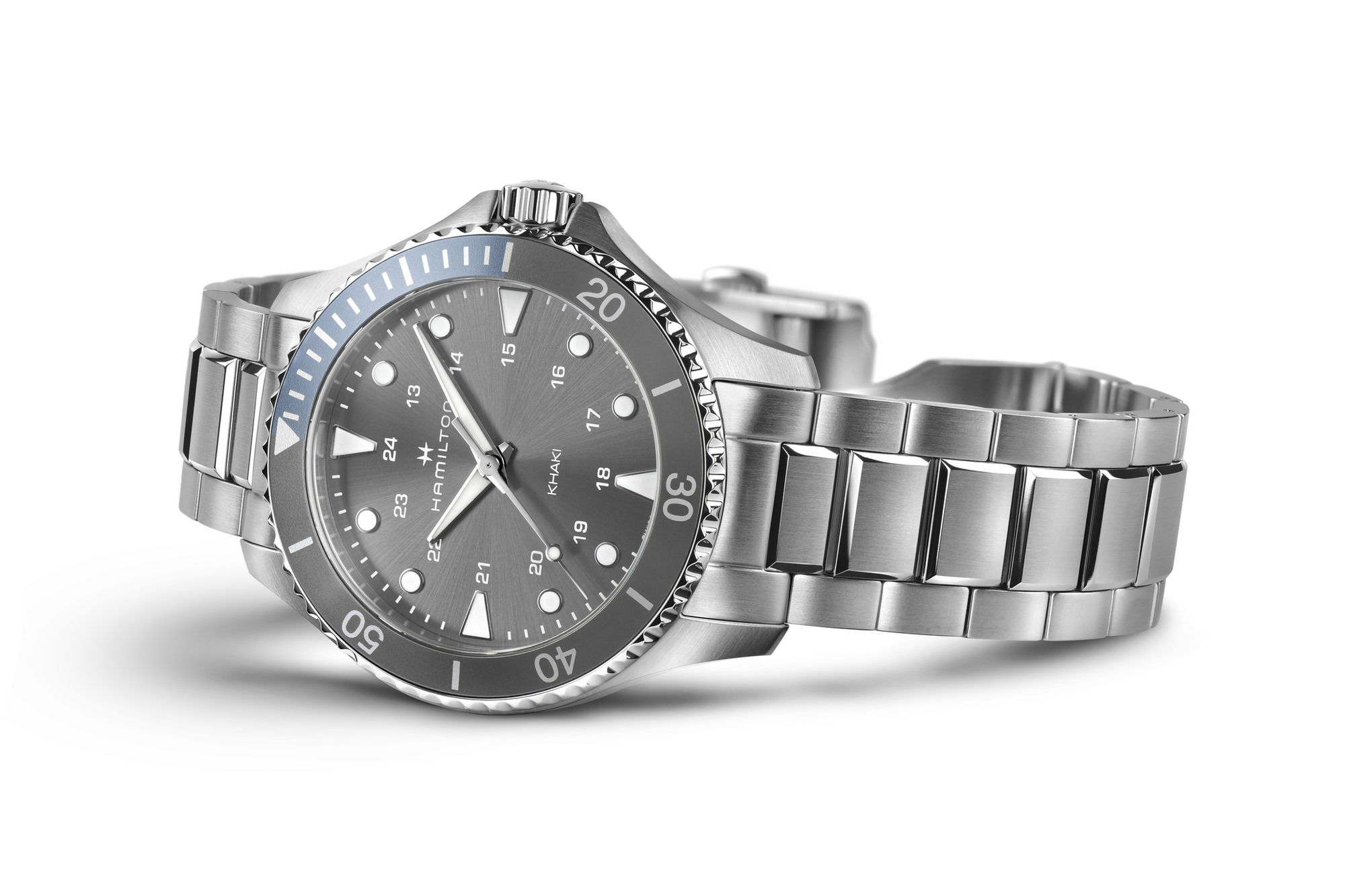 Hamilton Khaki Navy Scuba Quartz - View 2