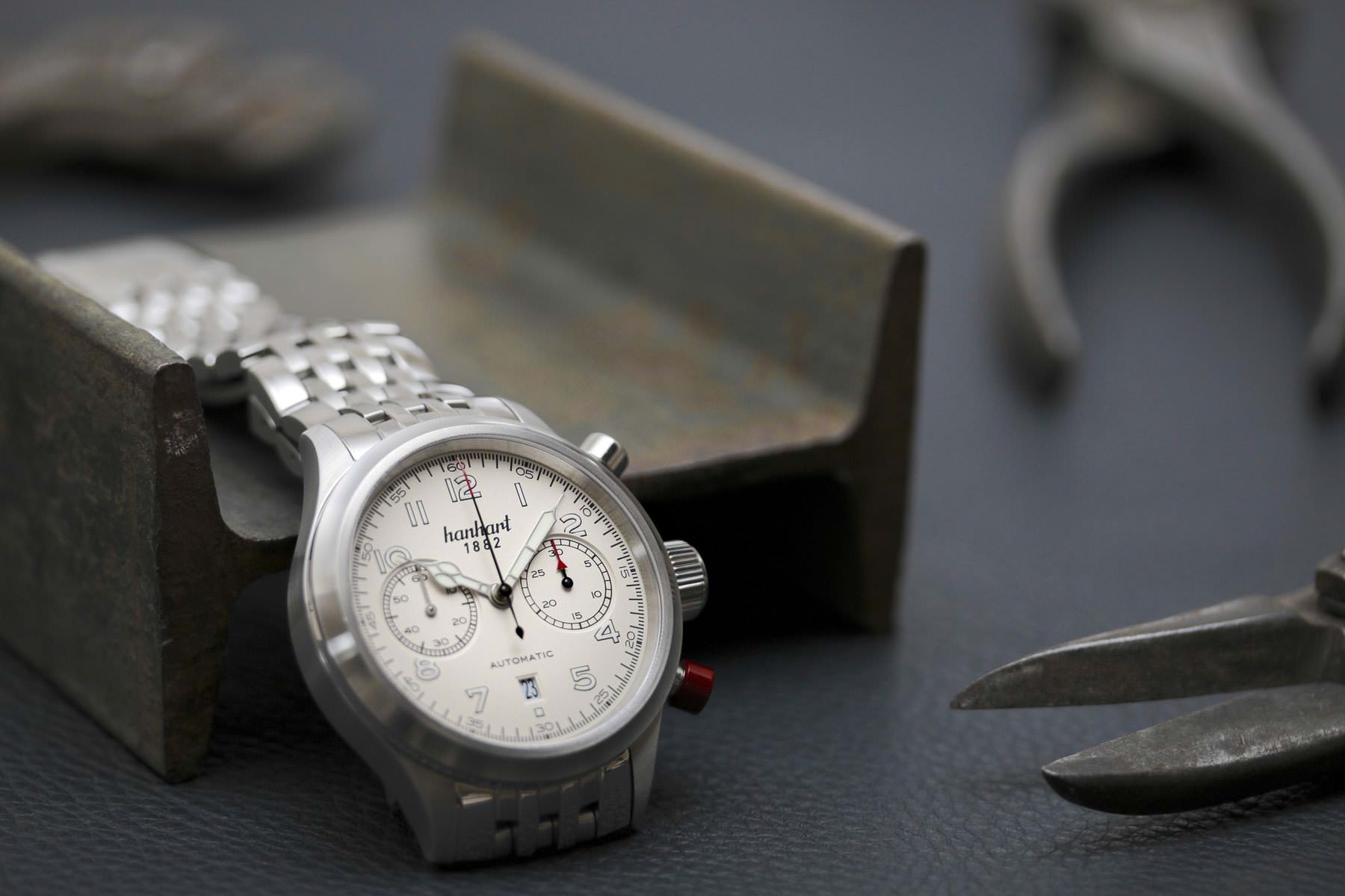 Hanhart PIONEER TwinControl Off-White, Flat Bezel - View 2
