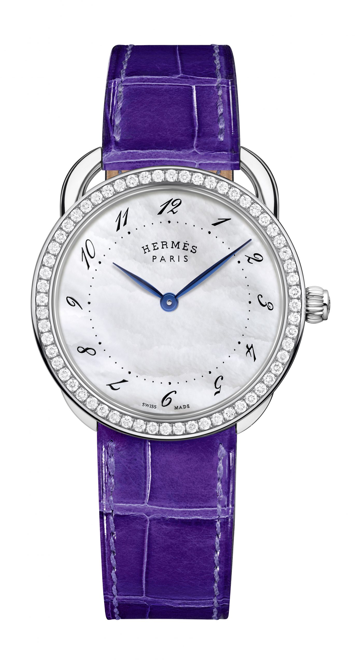 Hermès Arceau MM luxury timepiece - detailed view