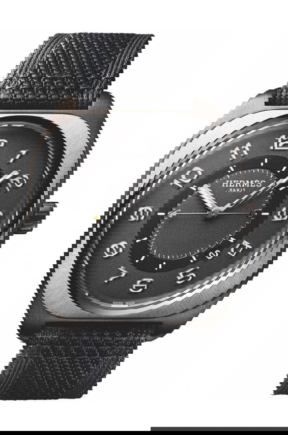 Hermès H08 luxury timepiece - detailed view