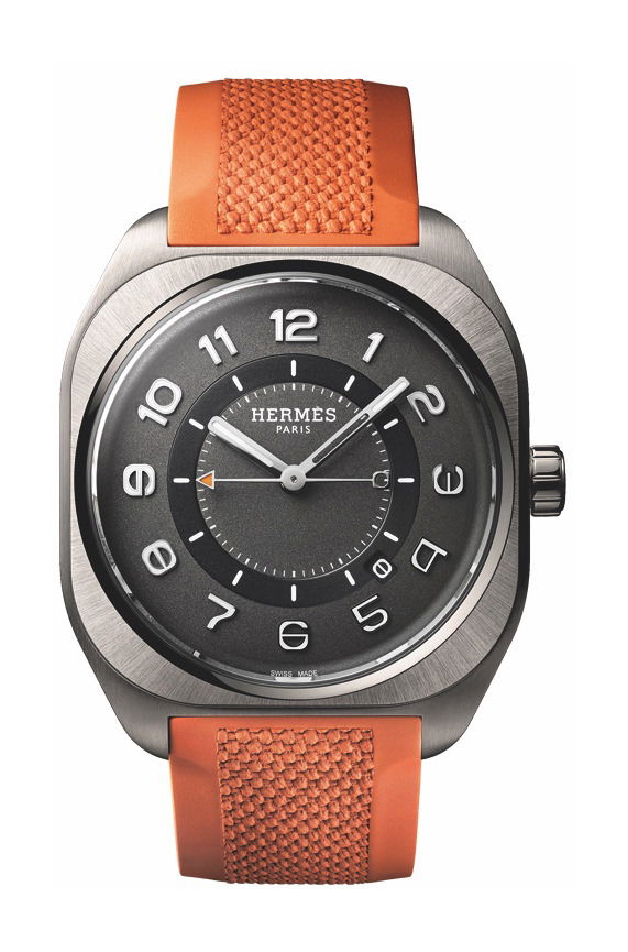 Hermès H08 luxury timepiece - detailed view