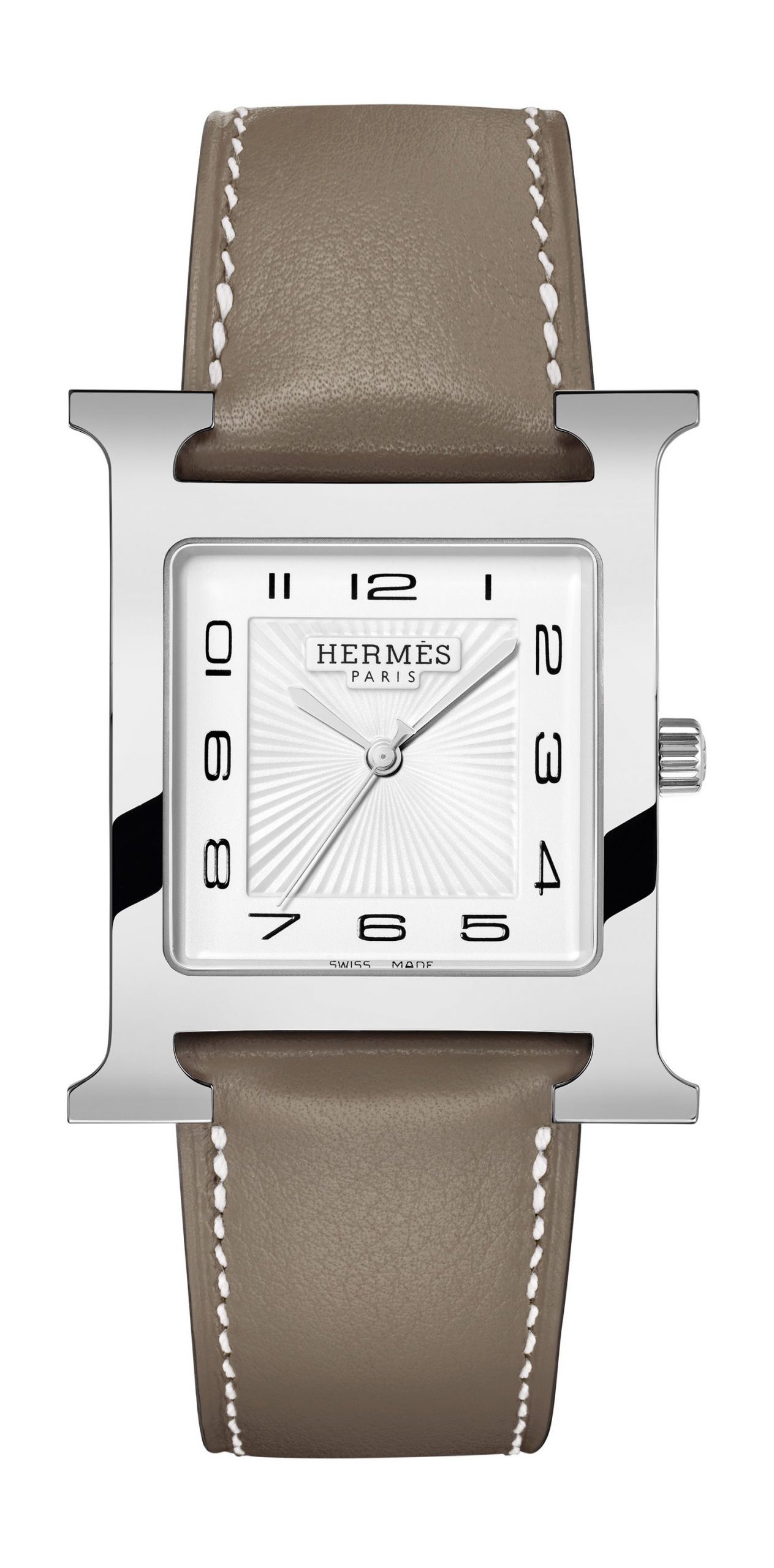 Hermès Heure H GM luxury timepiece - detailed view