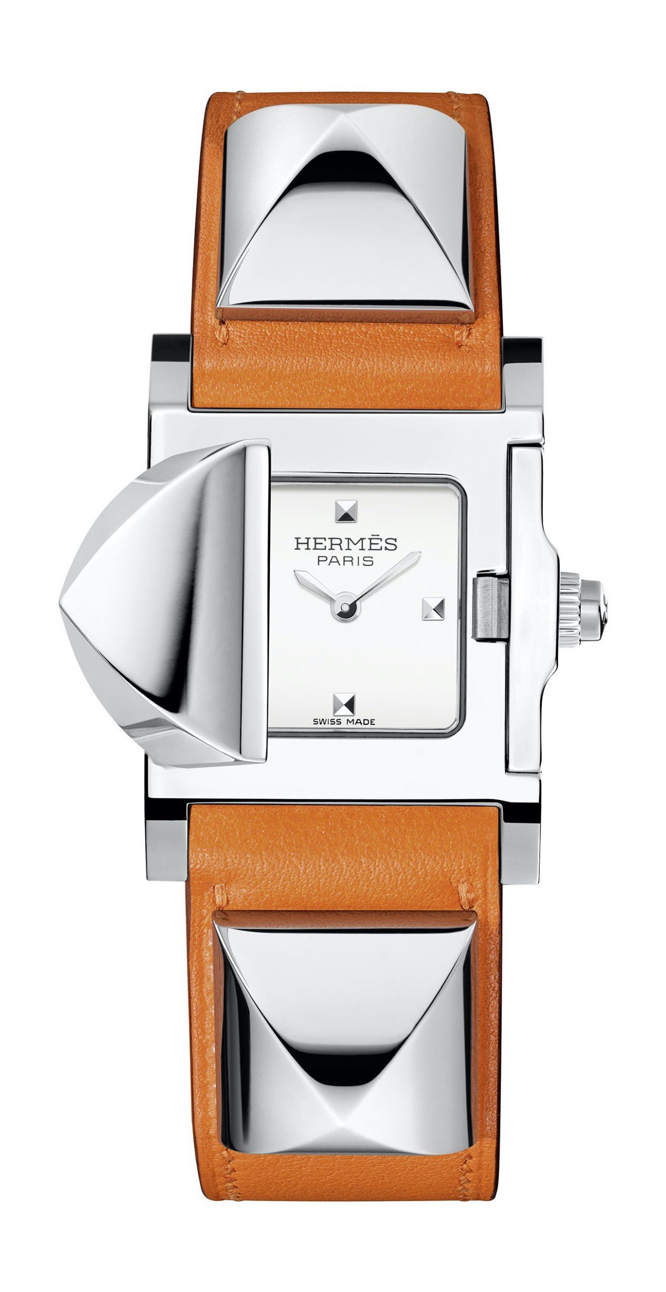 Hermès Médor PM luxury timepiece - detailed view