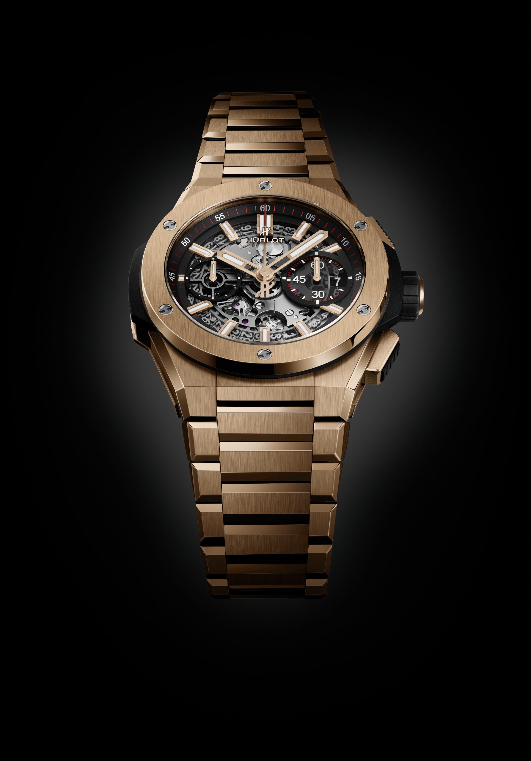 Hublot Big Bang Integral King Gold - View 2