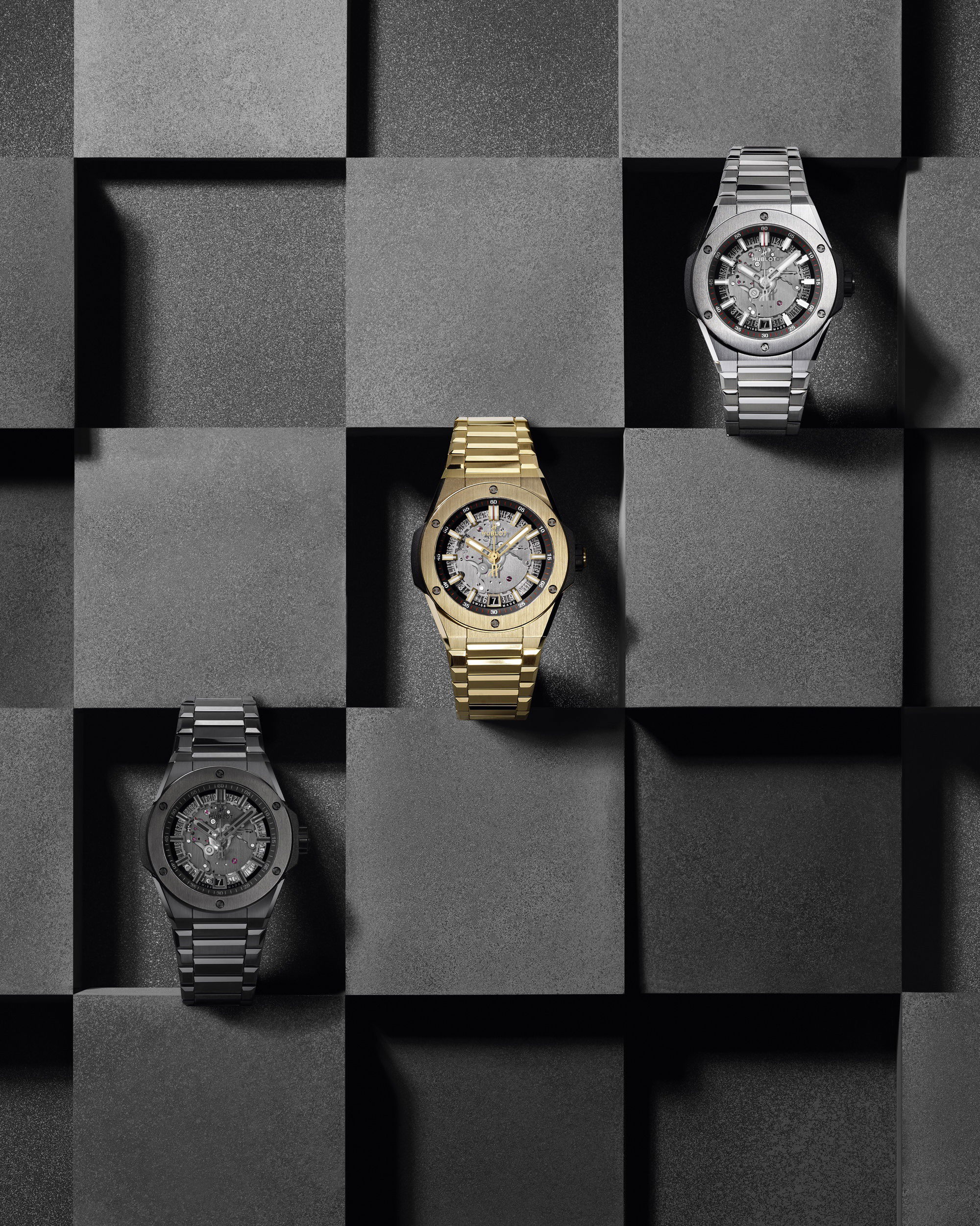 Hublot Big Bang Integral Time Only Yellow Gold - View 2