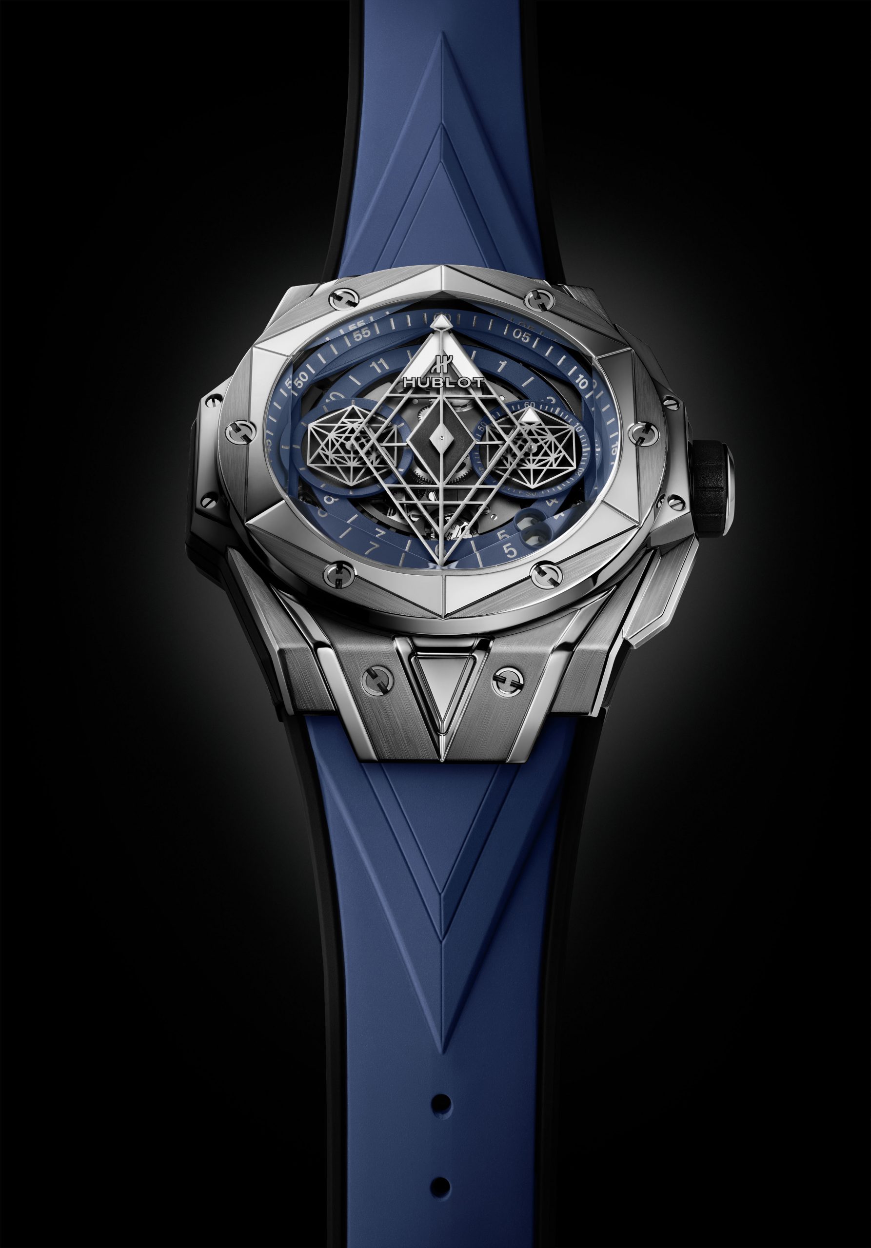 Hublot Big Bang Sang Bleu II Titanium Blue - View 2