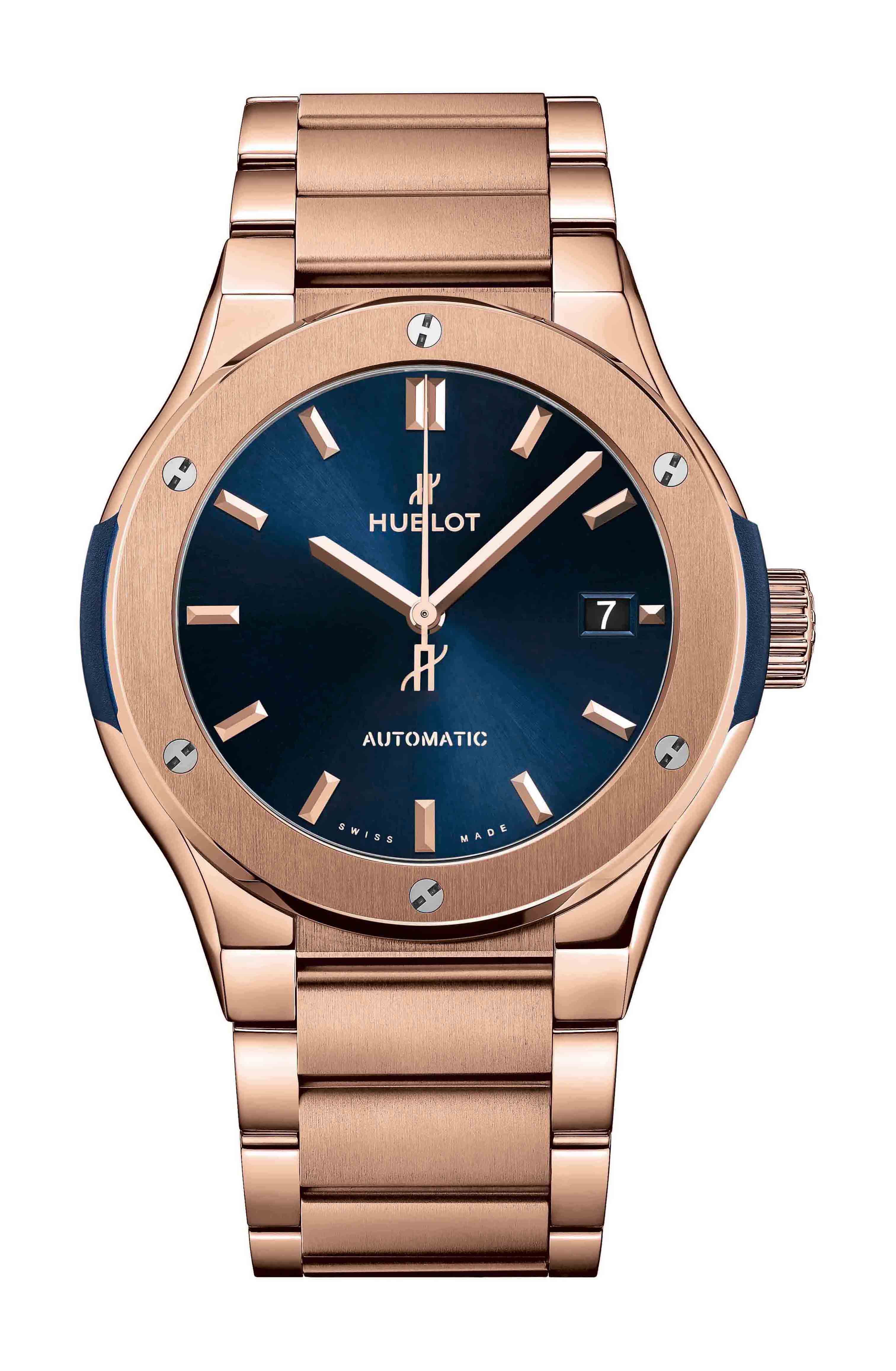 Hublot Classic Fusion Blue King Gold Bracelet luxury timepiece - detailed view