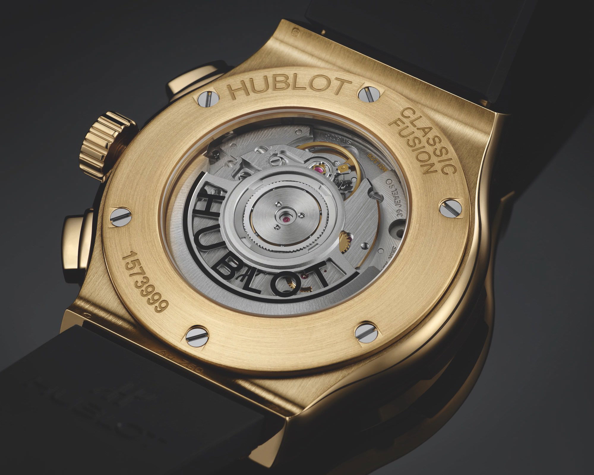 Hublot Classic Fusion Chronograph Yellow Gold - View 3