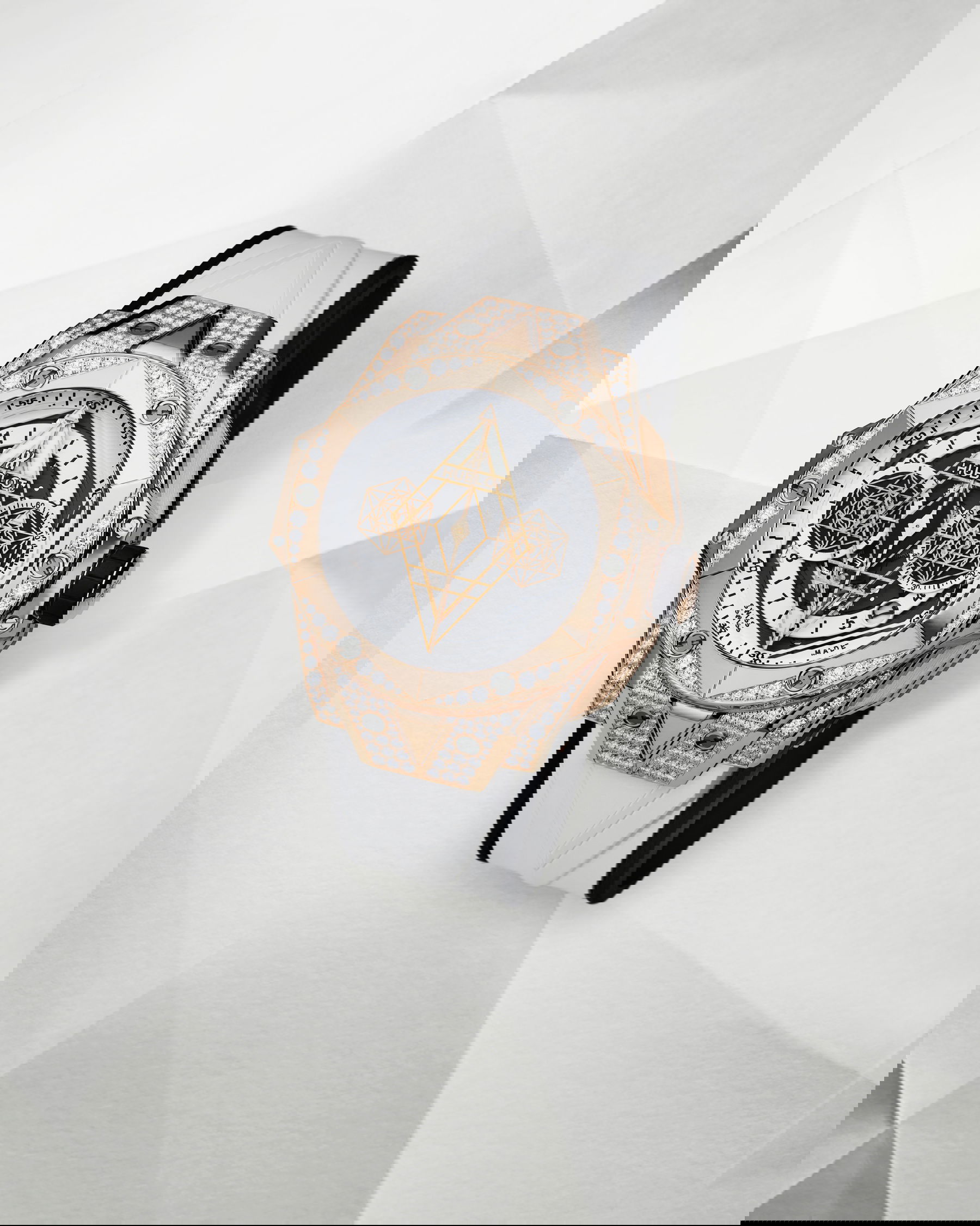 Hublot Sang Bleu II King Gold White Pavé - View 2