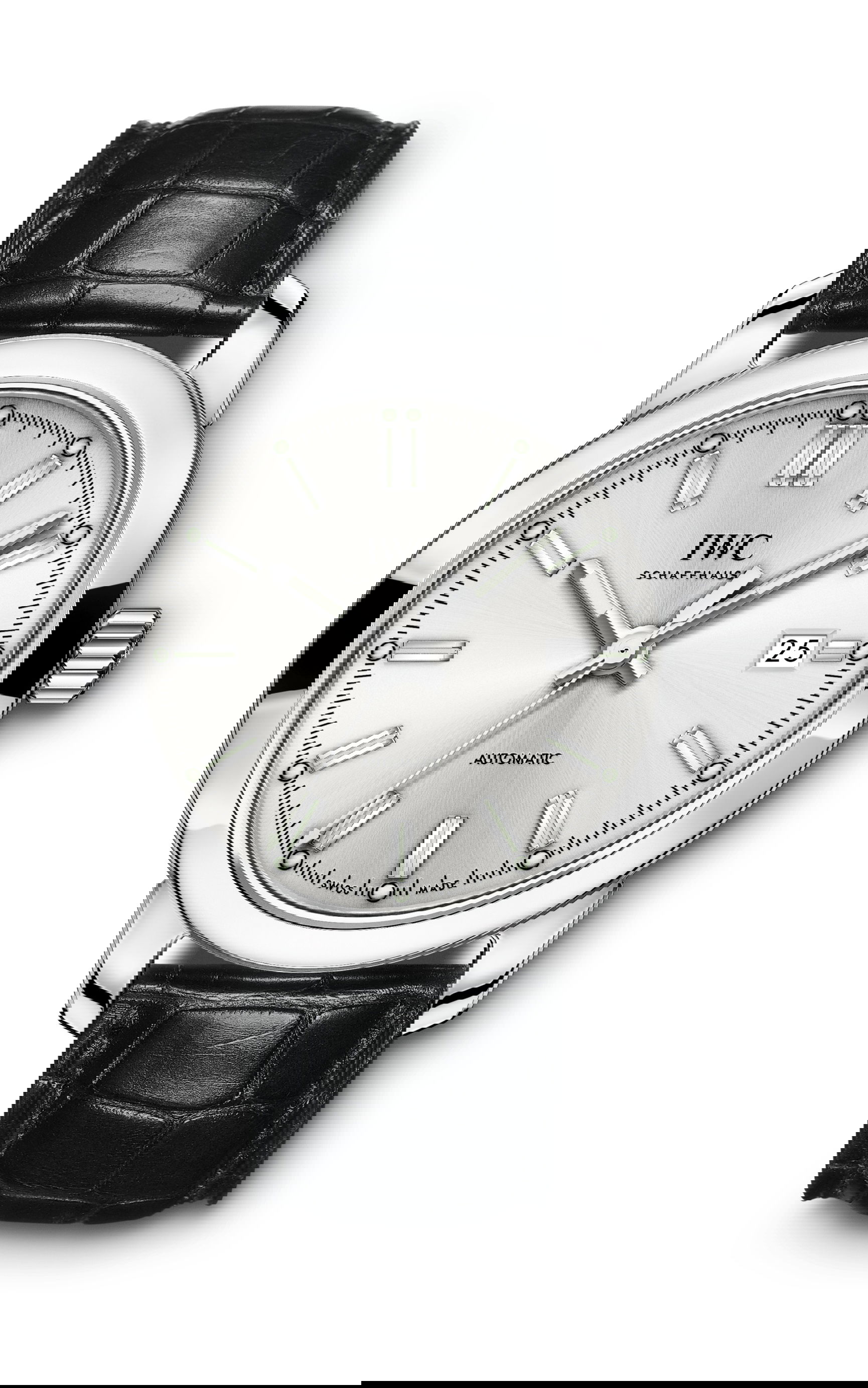 IWC Schaffhausen Ingenieur Automatic 40 luxury timepiece - detailed view