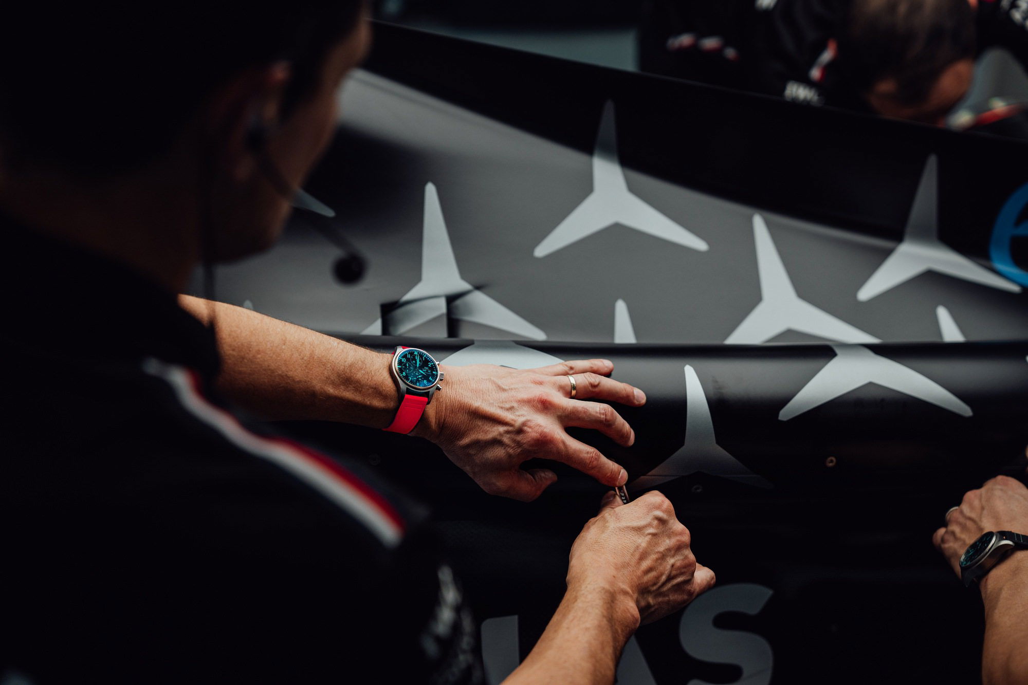 IWC Schaffhausen Pilot’s Watch Chronograph 41 Mercedes-AMG Petronas Formula One Team - View 2