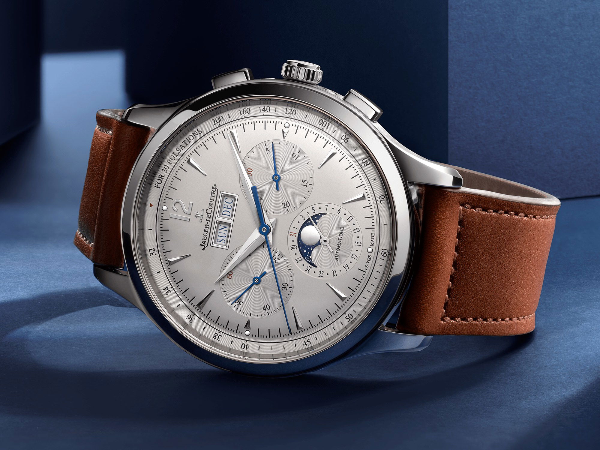 Jaeger-LeCoultre Master Control Chronograph Calendar - View 2
