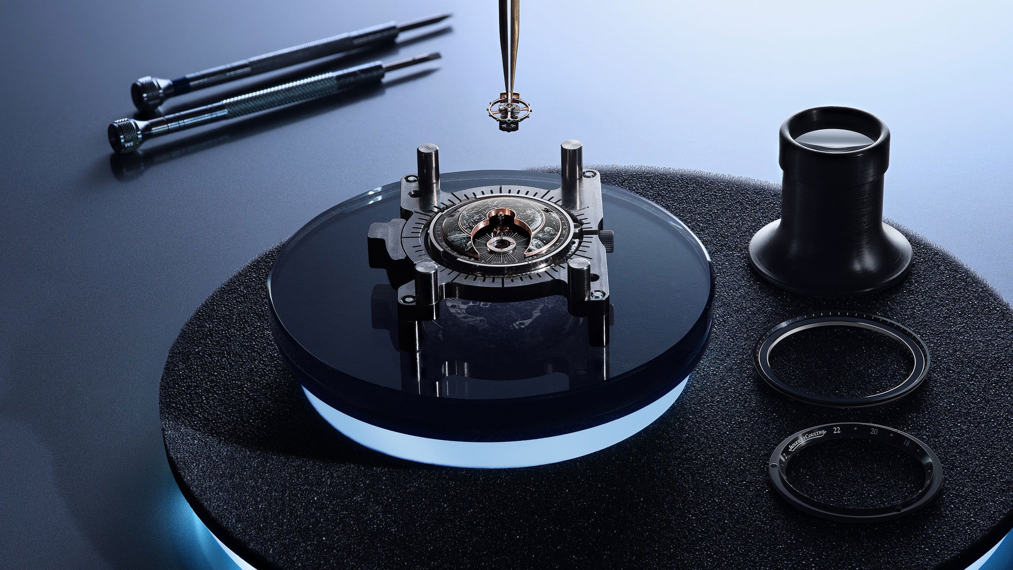 Jaeger-LeCoultre Master Hybris Artistica Calibre 945 - View 3
