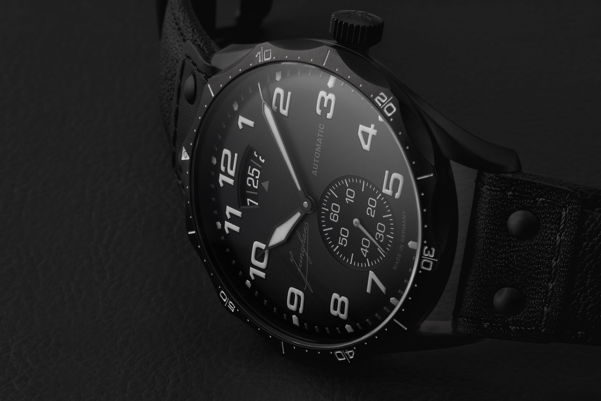 Junghans Pilot Automatic - View 2