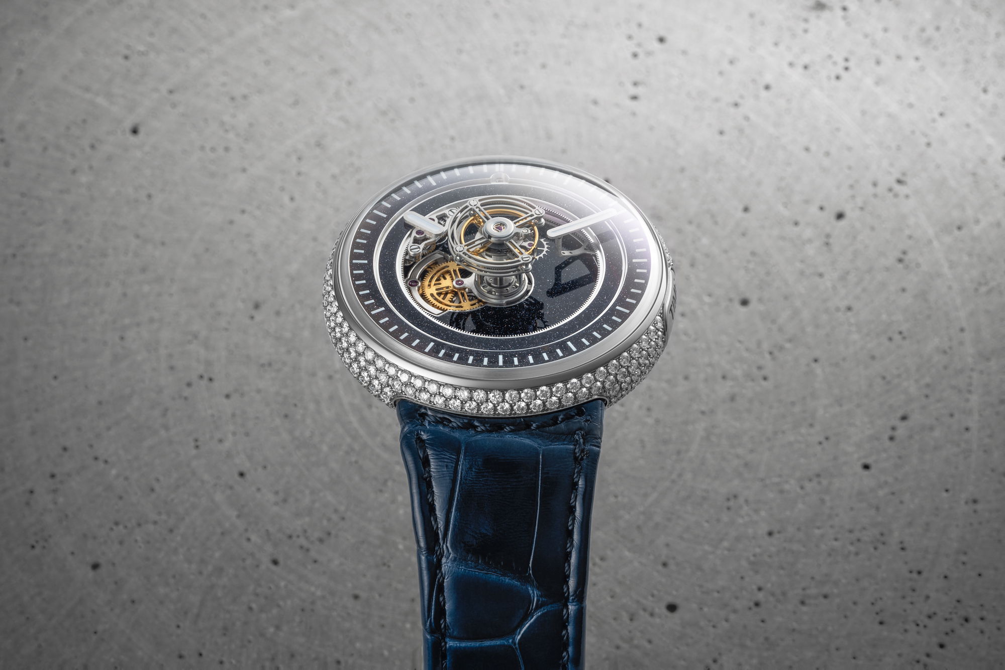 Kross Studio KS 05 Central Floating Tourbillon Blue Aventurine - View 3