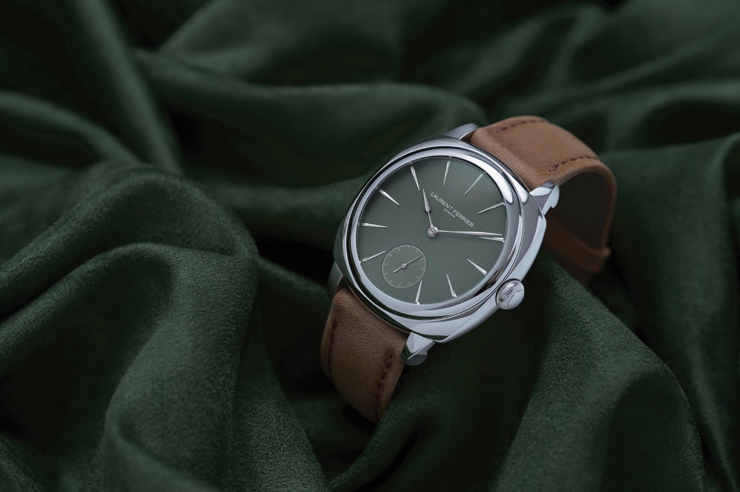 Laurent Ferrier Square Micro-Rotor Evergreen - View 2