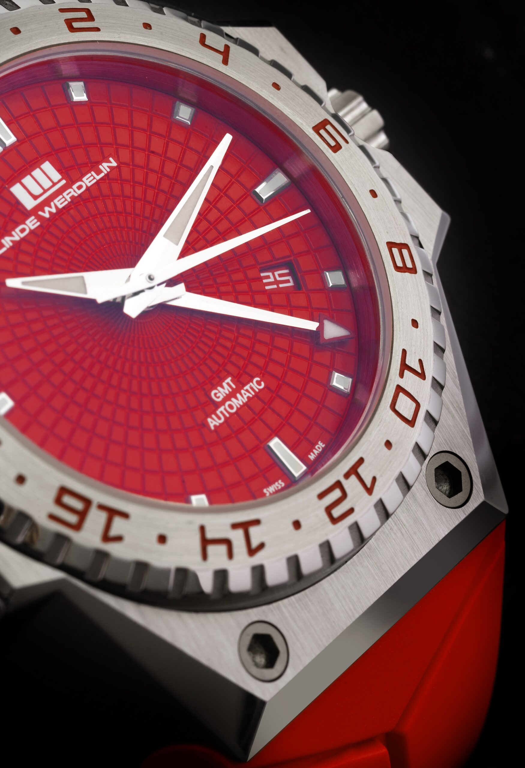 Linde Werdelin 3 Timer Sunset Red - View 3