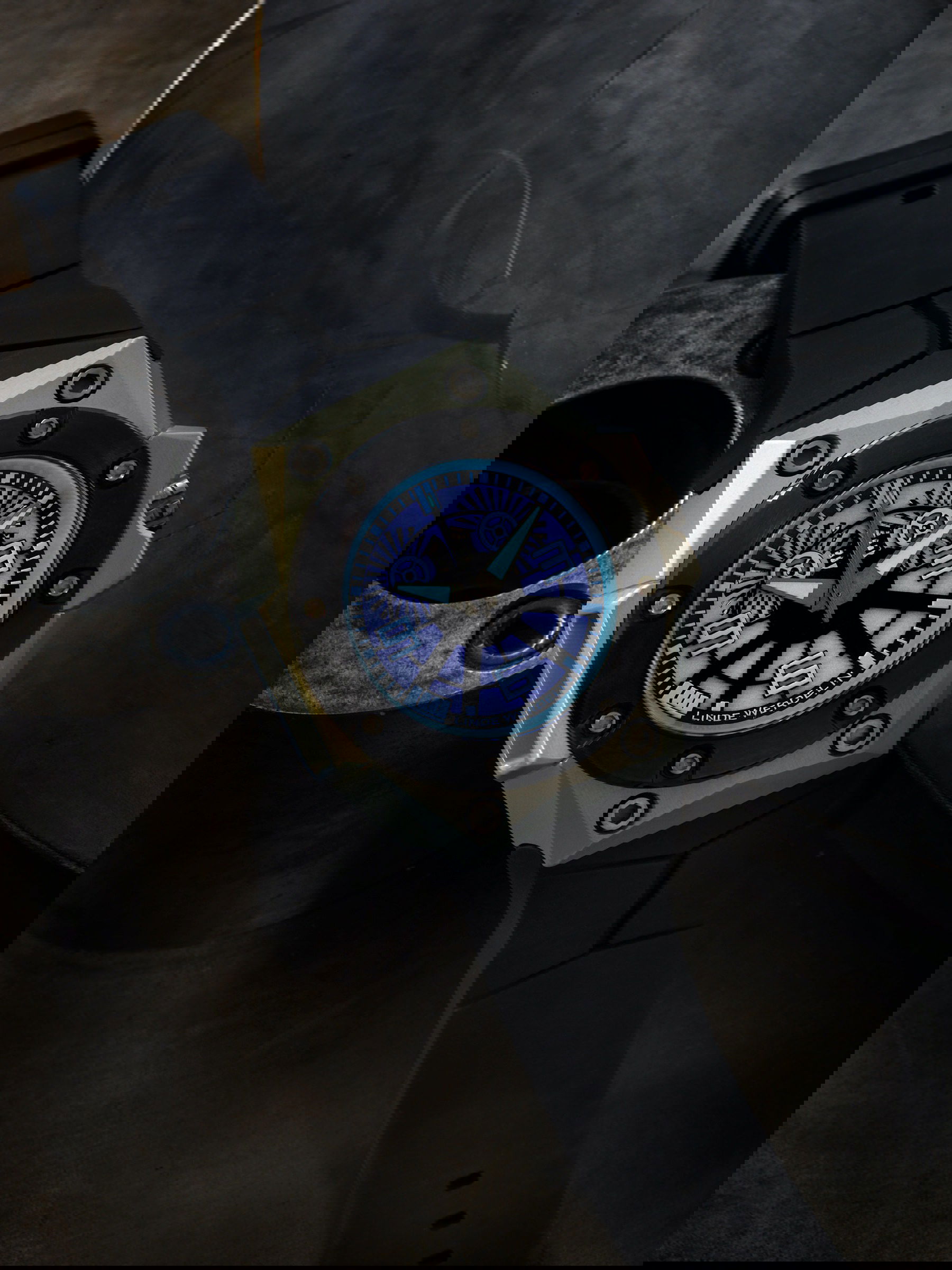 Linde Werdelin Oktopus Blue Sea - View 3