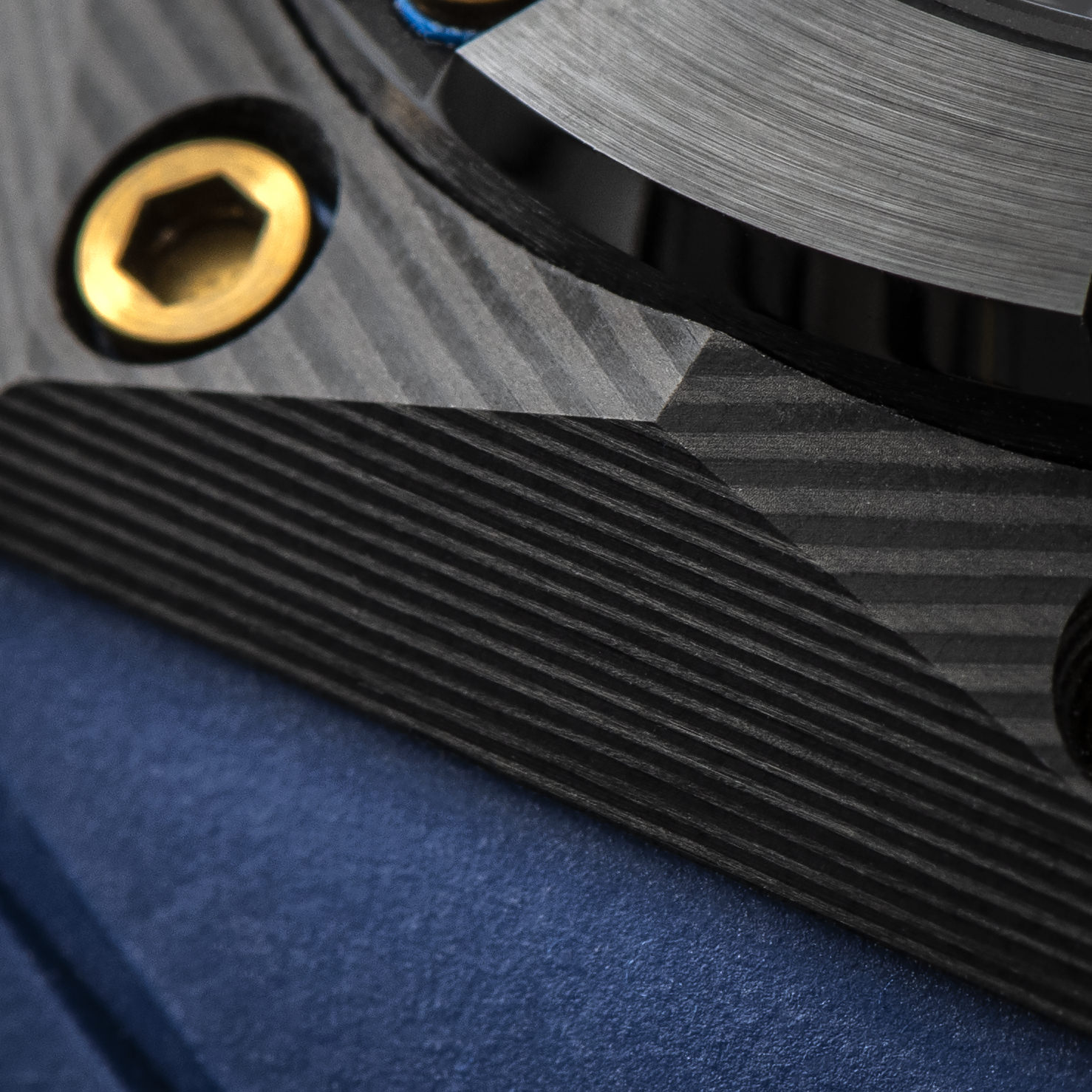 Linde Werdelin Oktopus Double Date 3DTP Carbon Blue - View 2