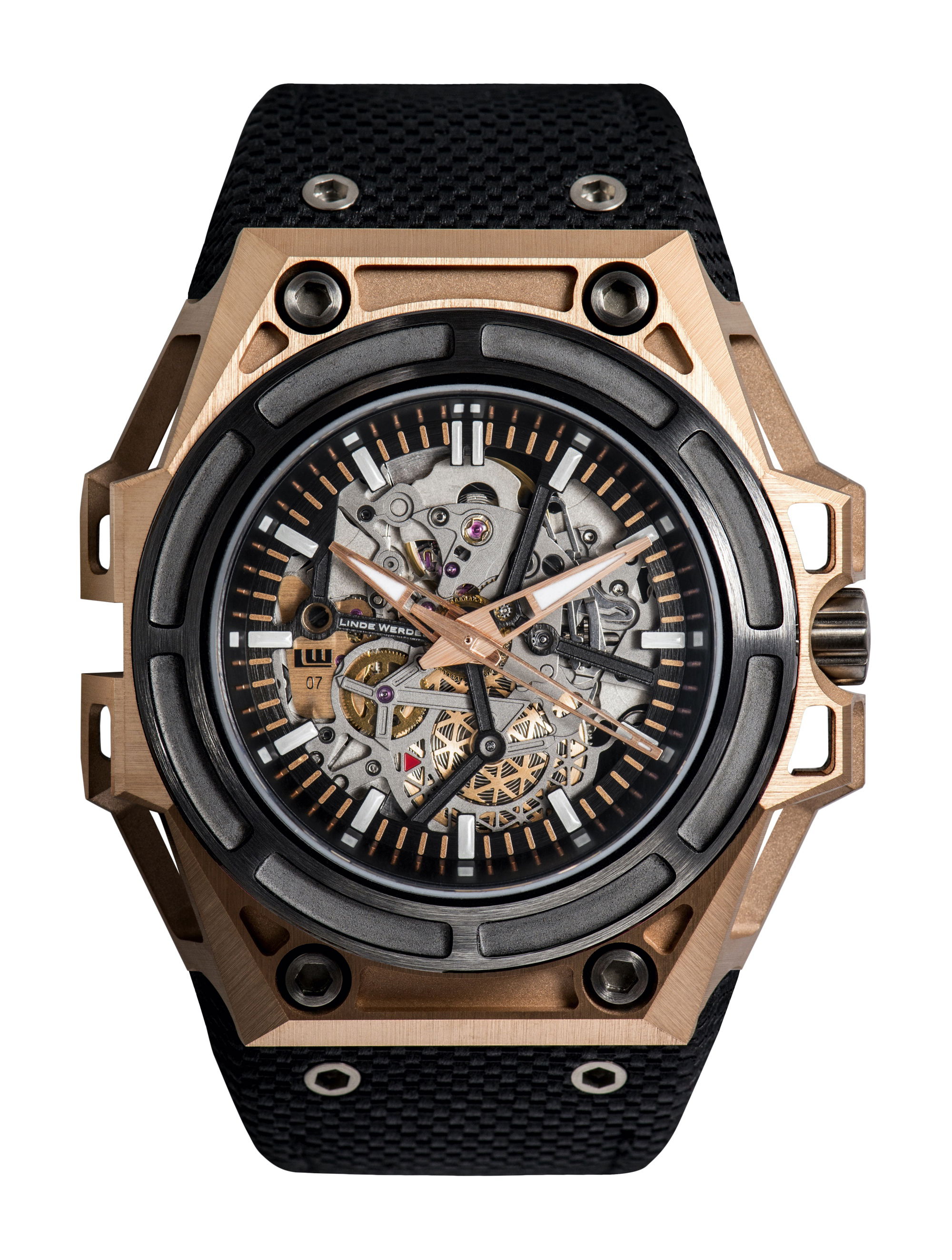 Linde Werdelin Spidolite Gold – 3D Movement luxury timepiece - detailed view
